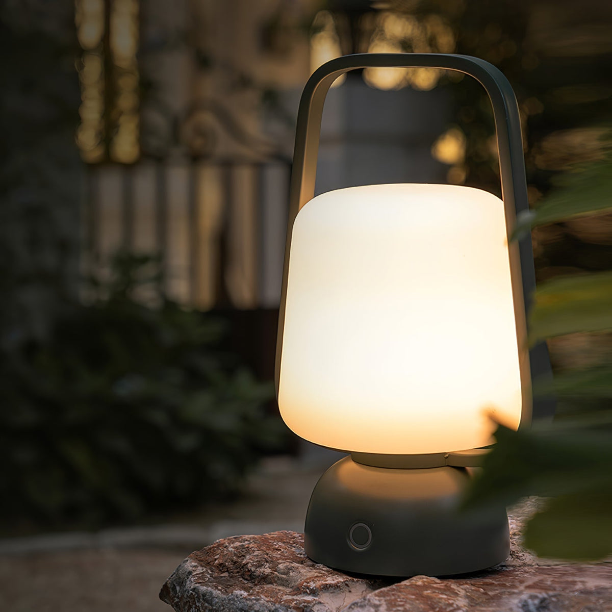 Aveniise Minimalist Table Lamp