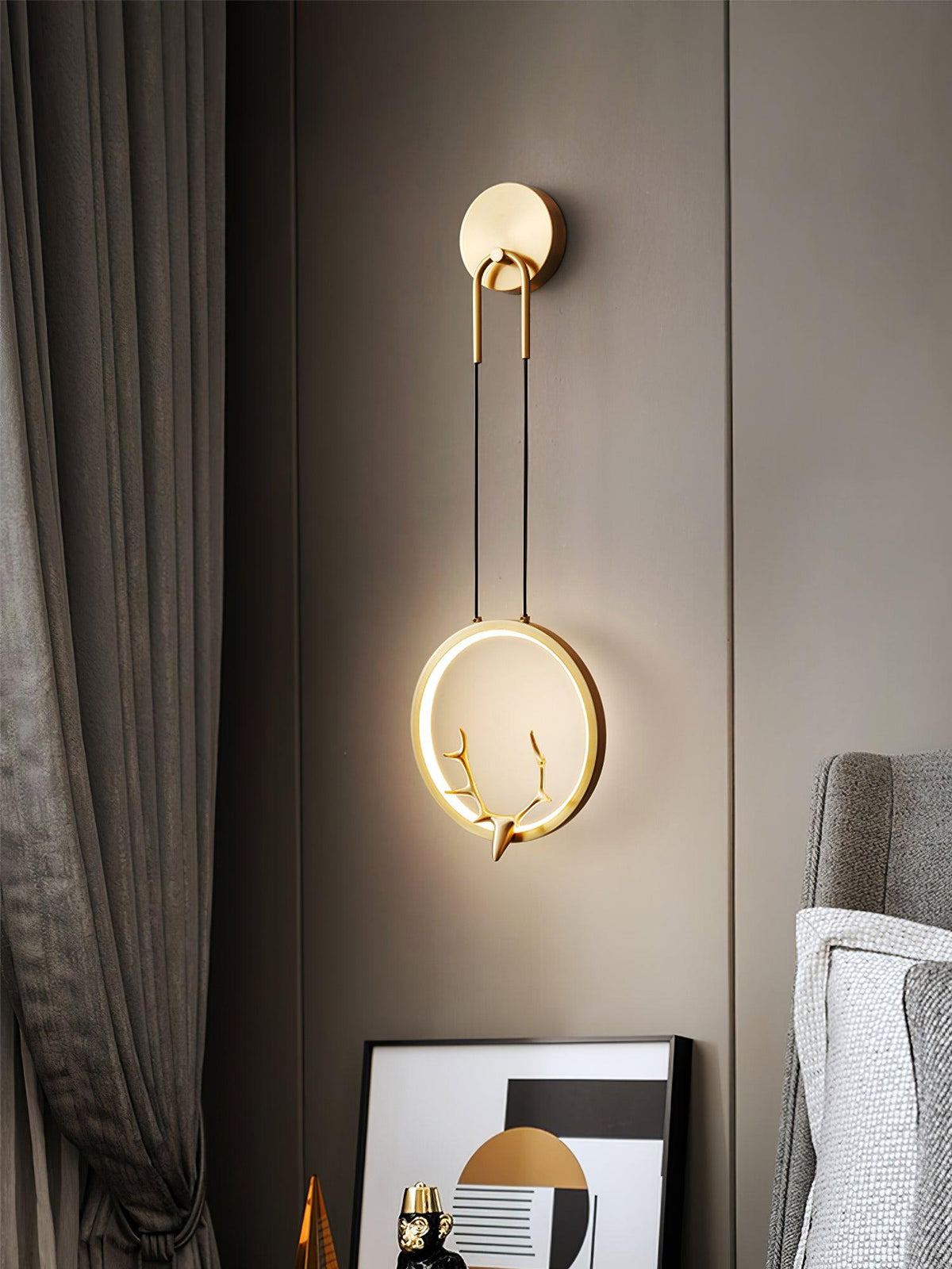 Kirixy Brass Whimsical Wall Lamp