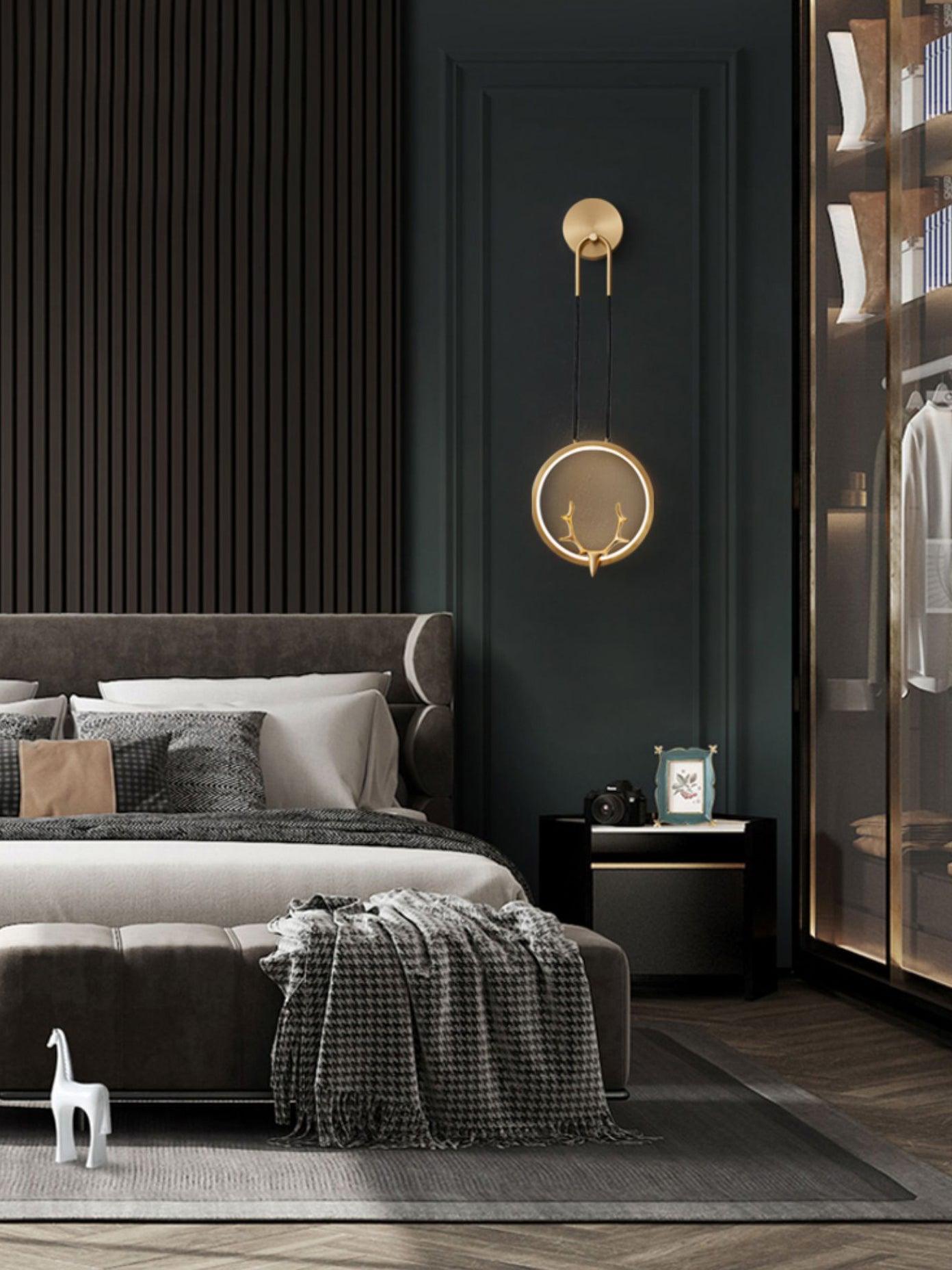 Kirixy Brass Whimsical Wall Lamp