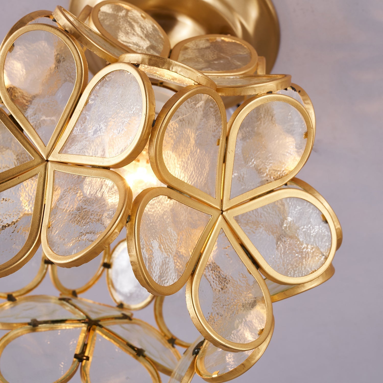 Ullaeiel Postmodern Luxury Bloom Golden Glass Ceiling Light
