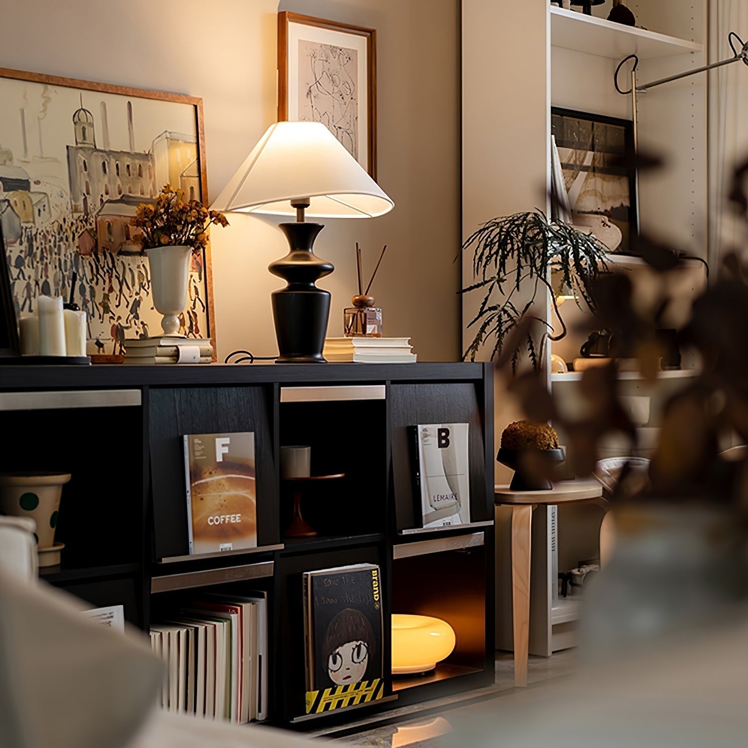 Arius Vintage Wood Table Lamp