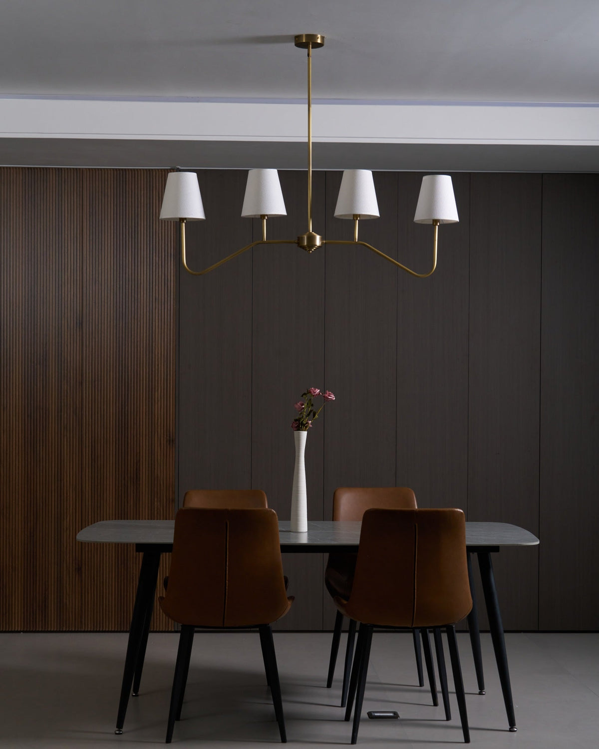 Oriinissa Chandelier Brass Curved Beige Linear