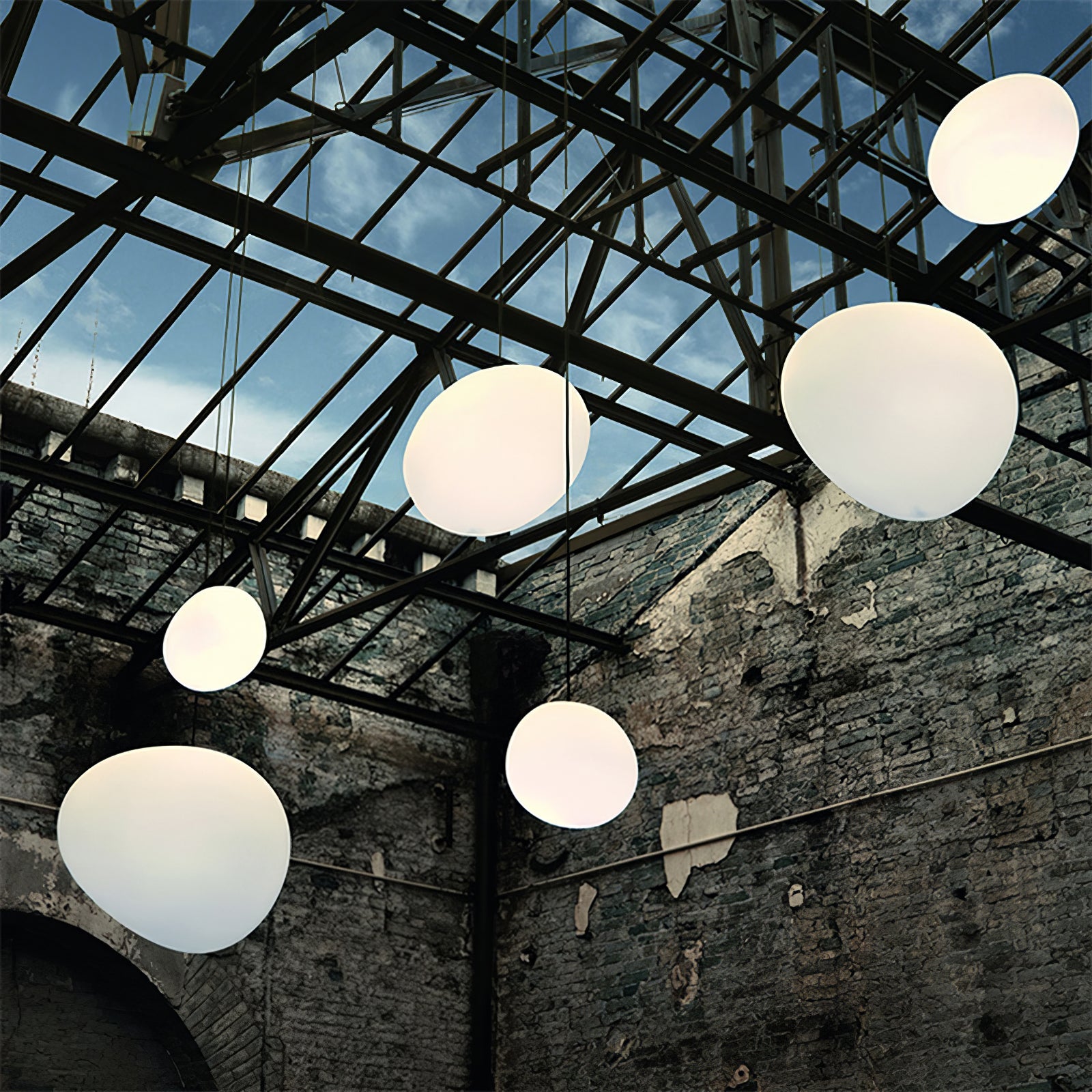 Riveaine Scandinavian Pendant Light