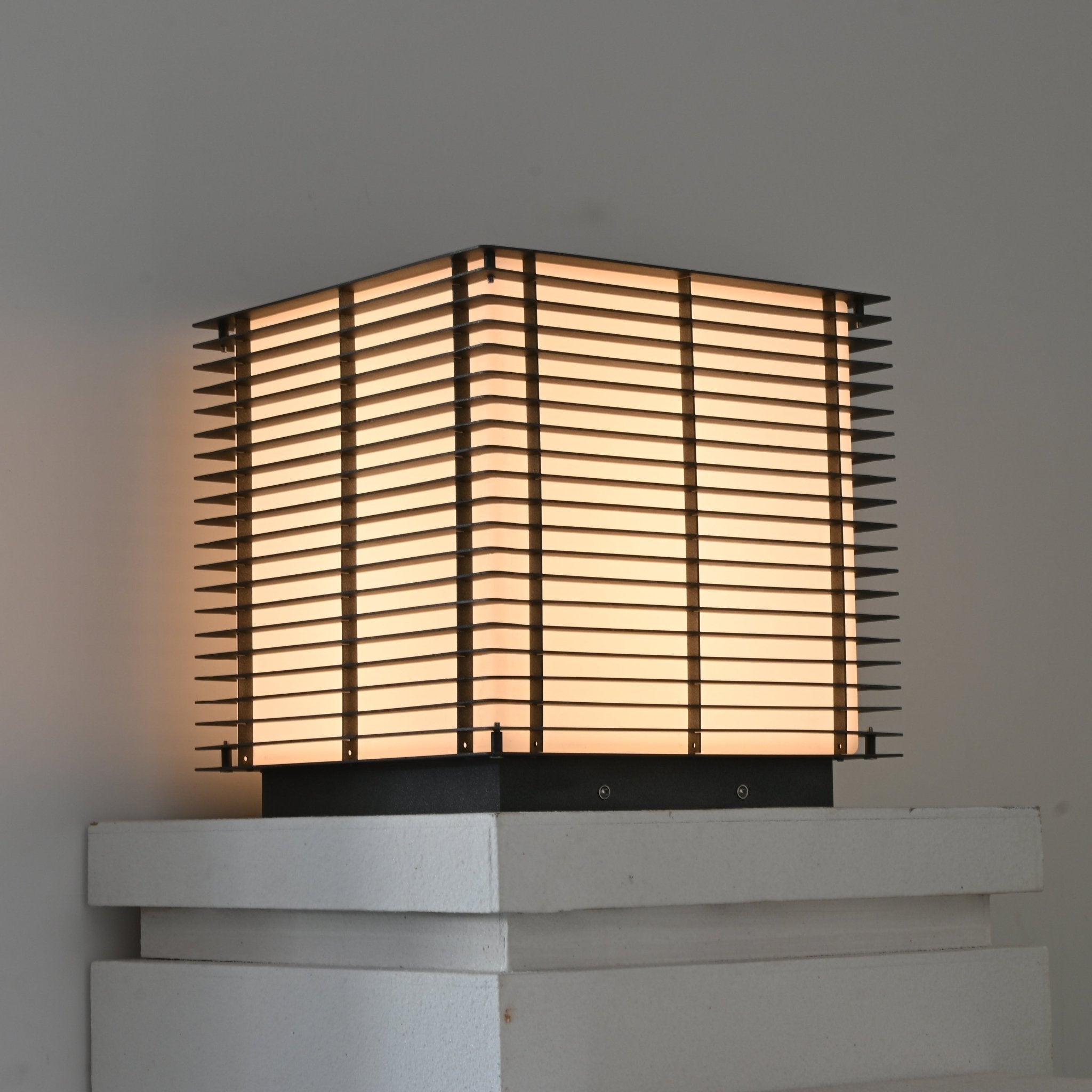 Cubra Grid Post Outdoor Light