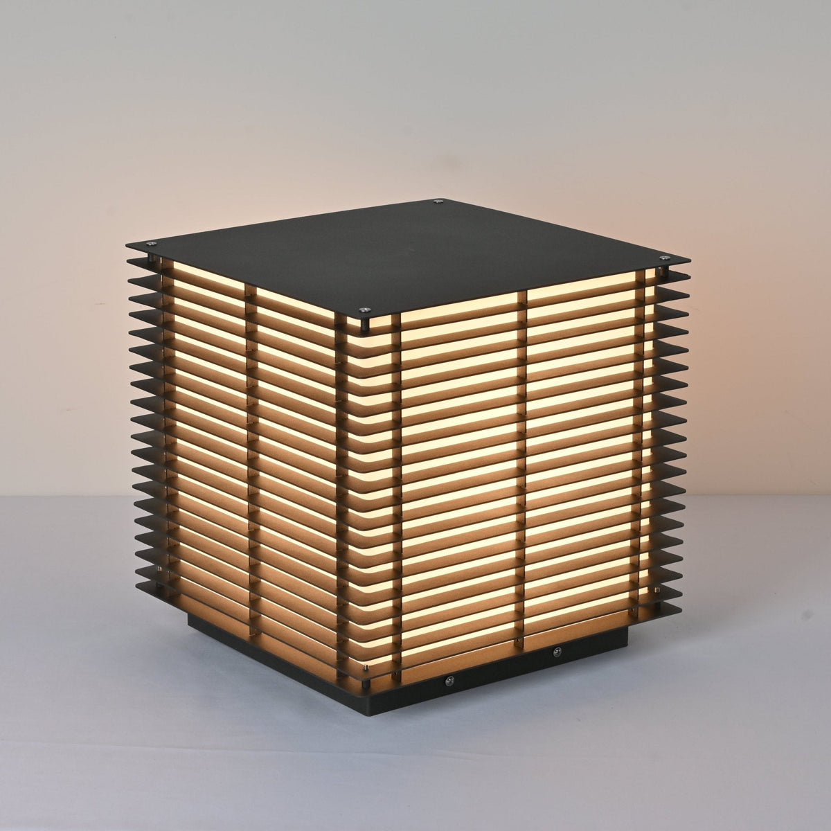 Cubra Grid Post Outdoor Light