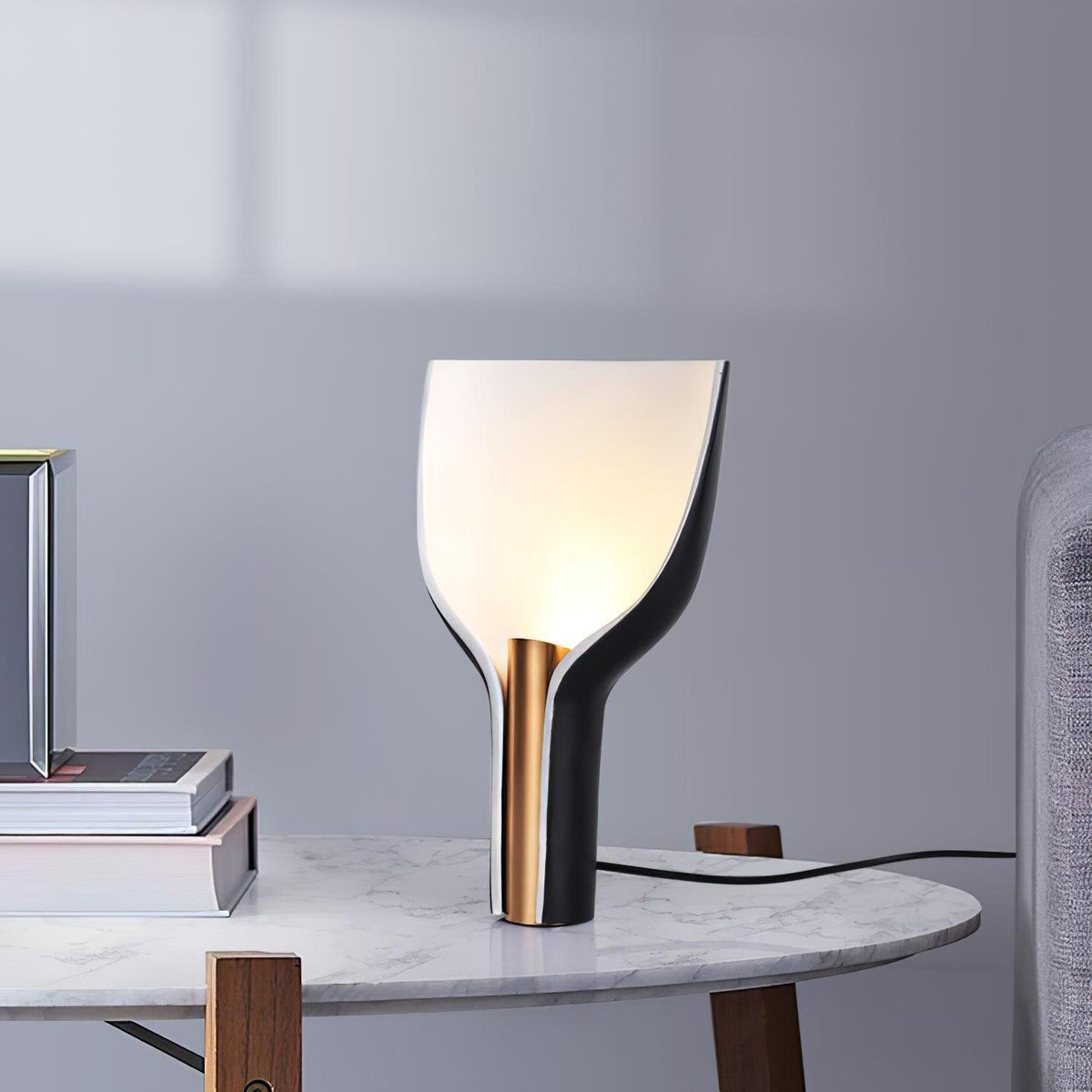 Jett Modern Table Lamp