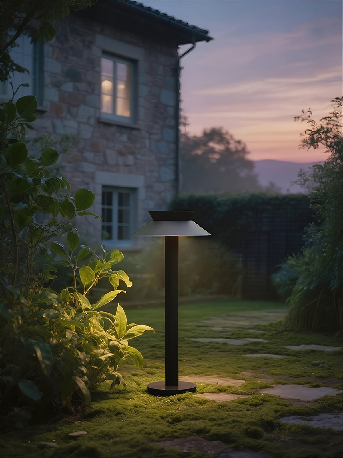 Jildo Stem Outdoor Path Light