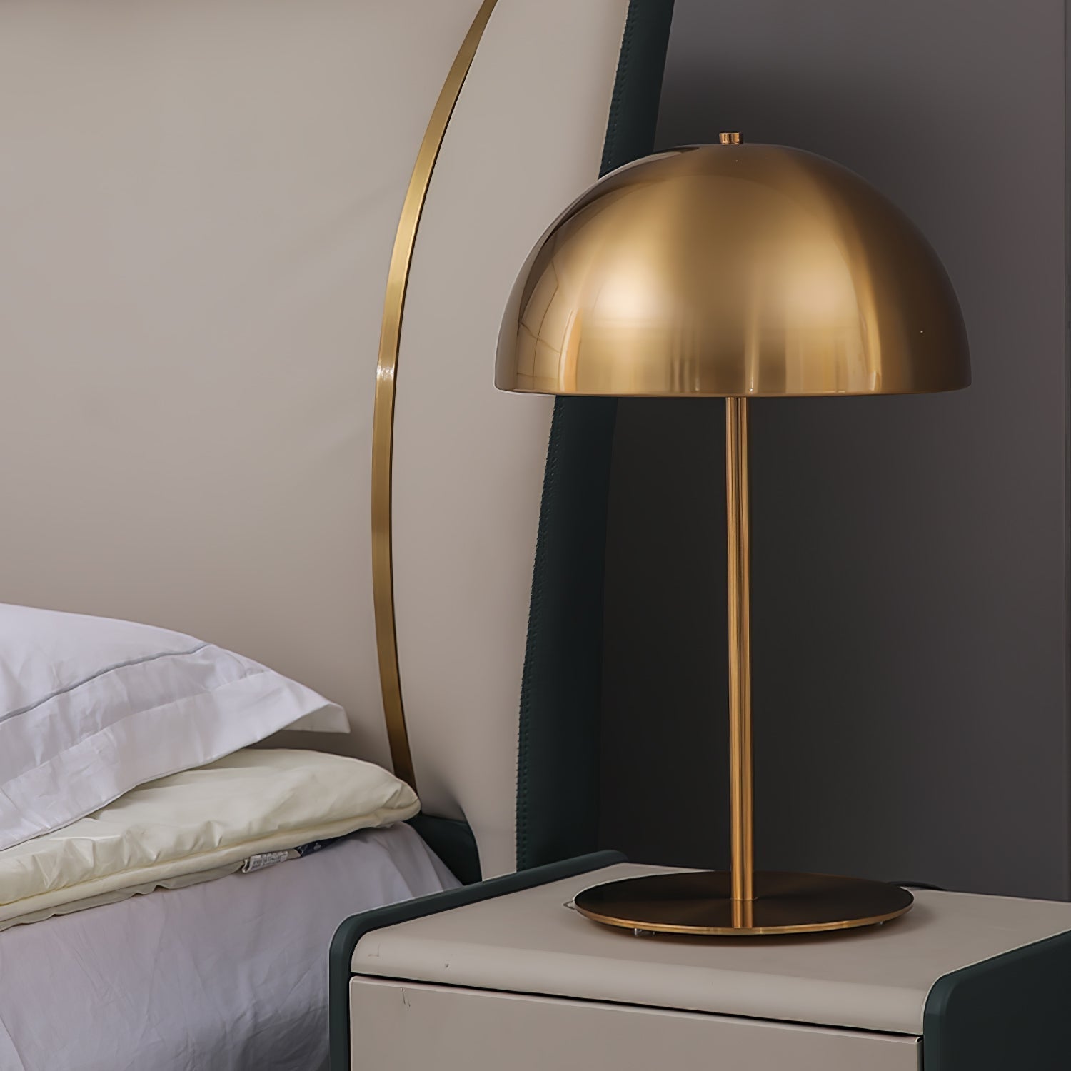 Zephen Acrylic Scandinavian Table Lamp - Neutral Decor