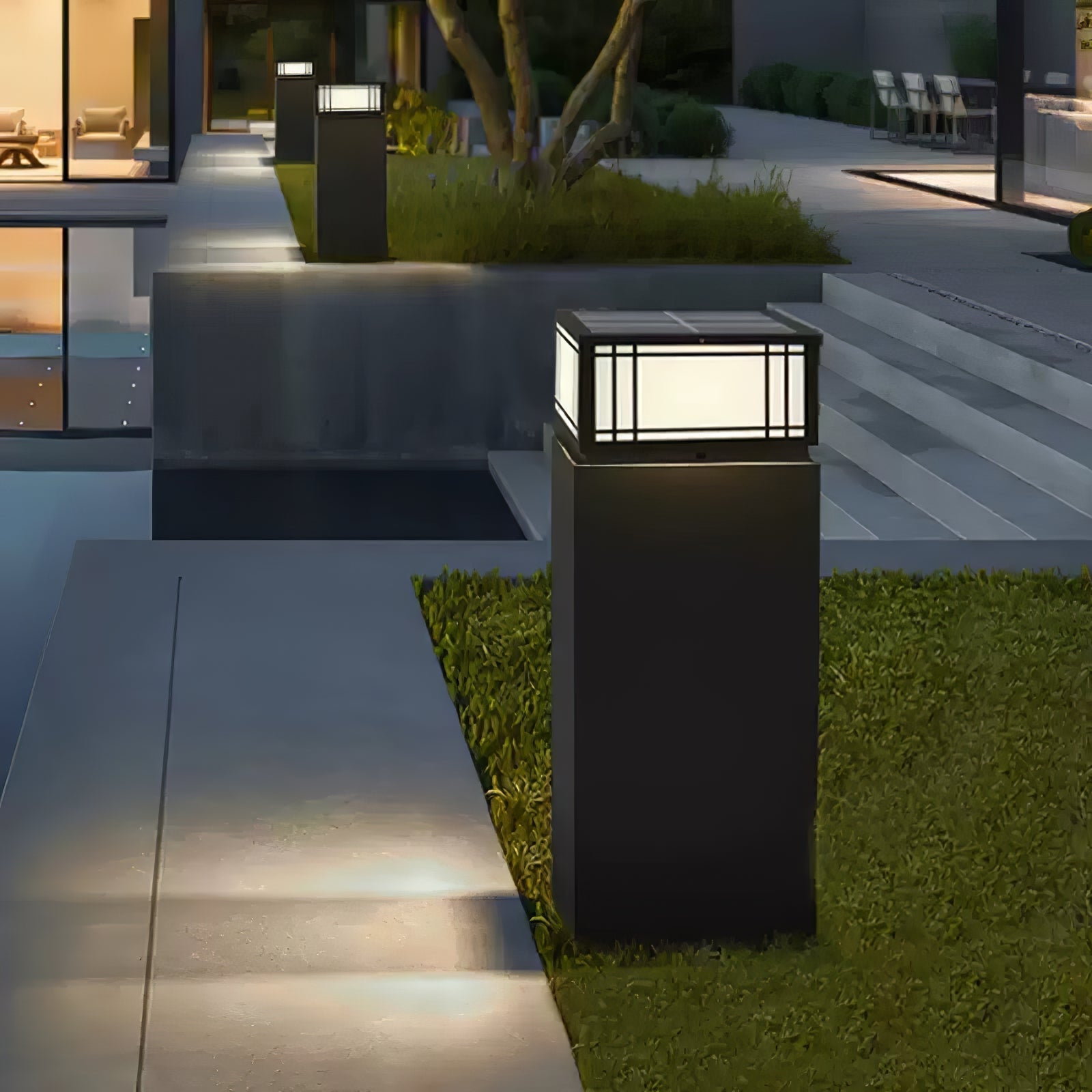 Harrison Classic Premium Solar Cube Outdoor Lamp