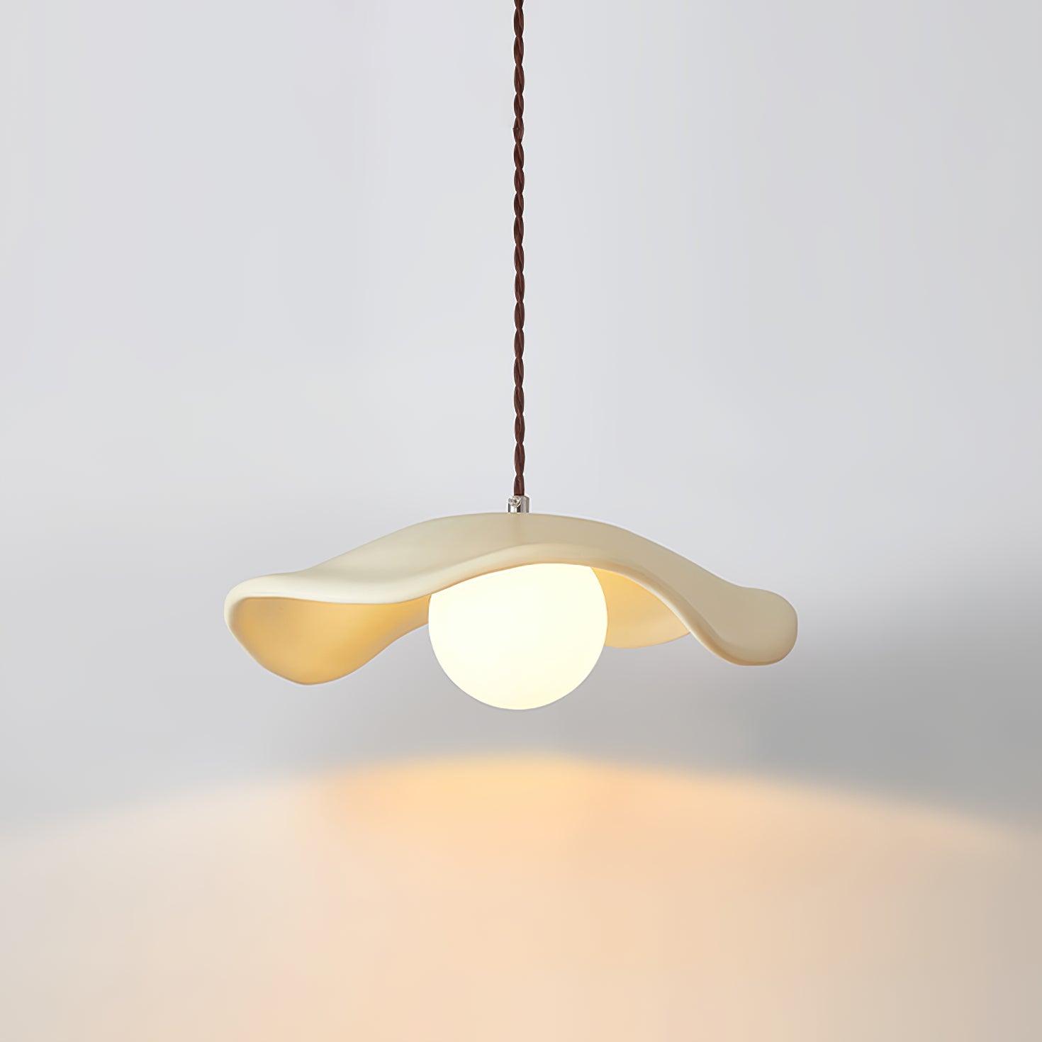 Fluid Organic Hats Pendant Lamp
