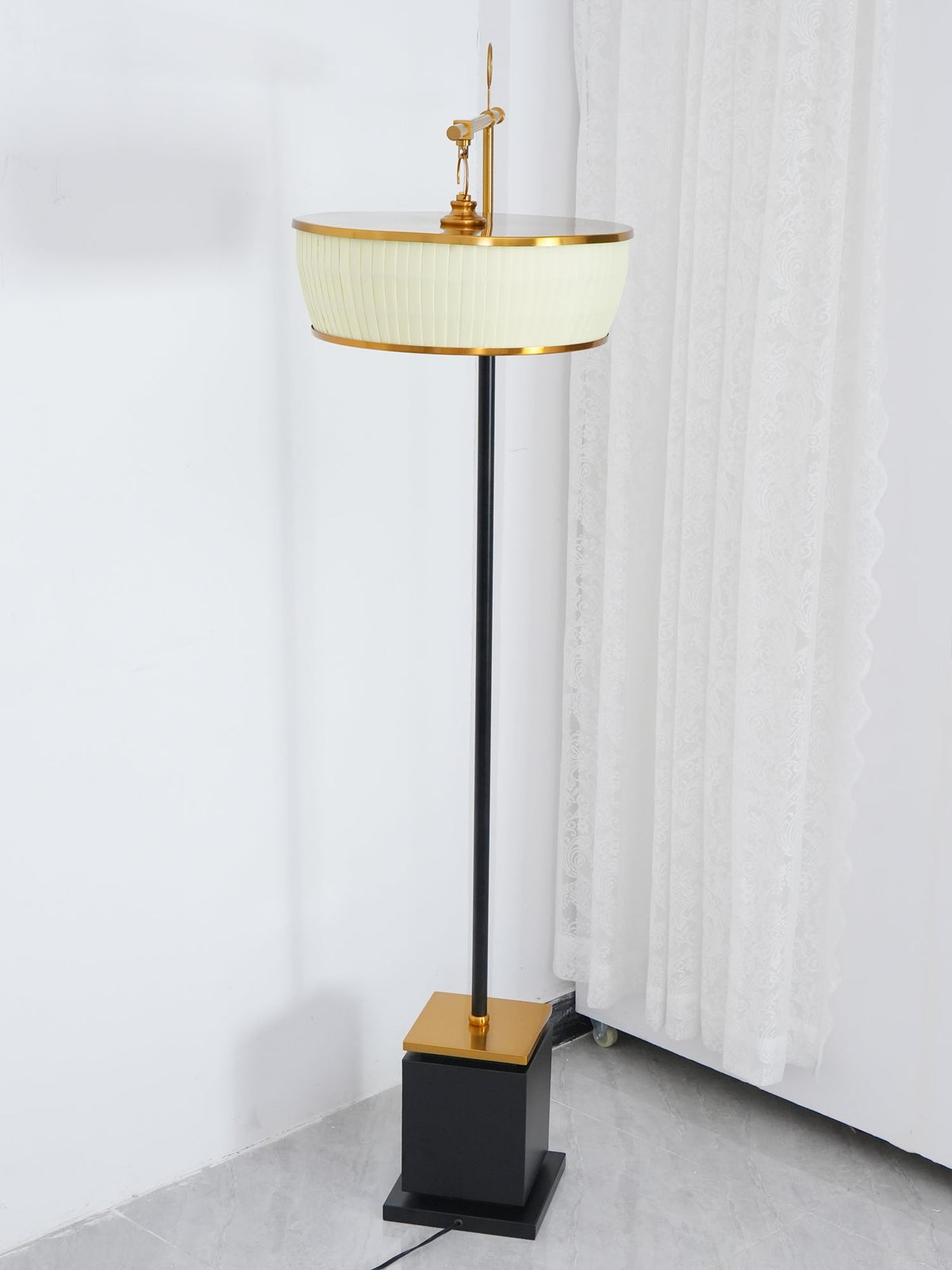 Socor Modern Fabric Floor Lamp