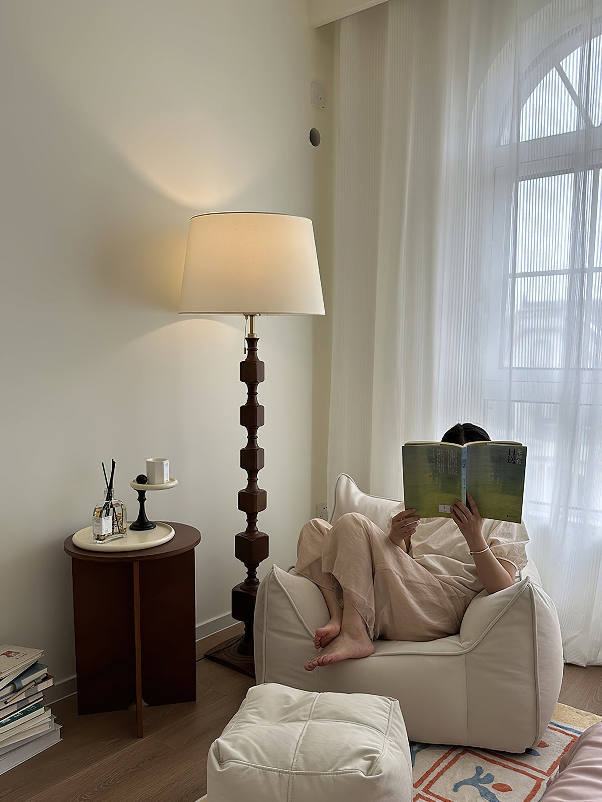 Sylarelle Hexas Wood Floor Lamp