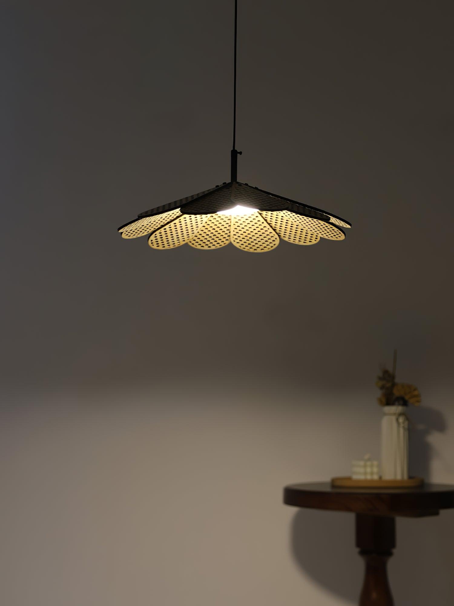 Zevarus Nordic Art Wabi-Sabi Wood Pendant Light