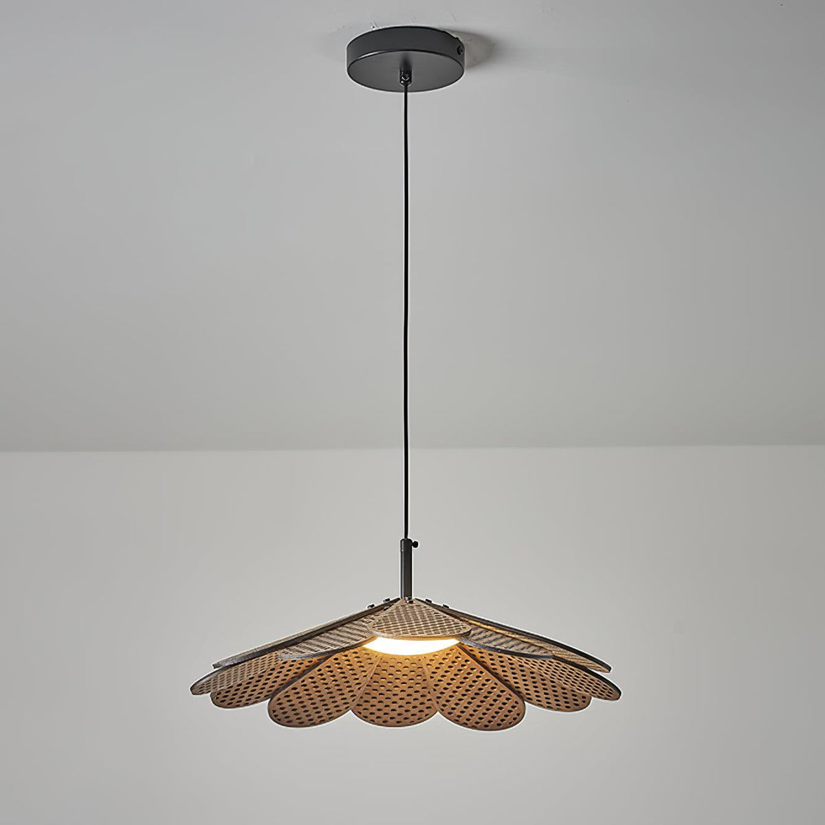 Zevarus Nordic Art Wabi-Sabi Wood Pendant Light