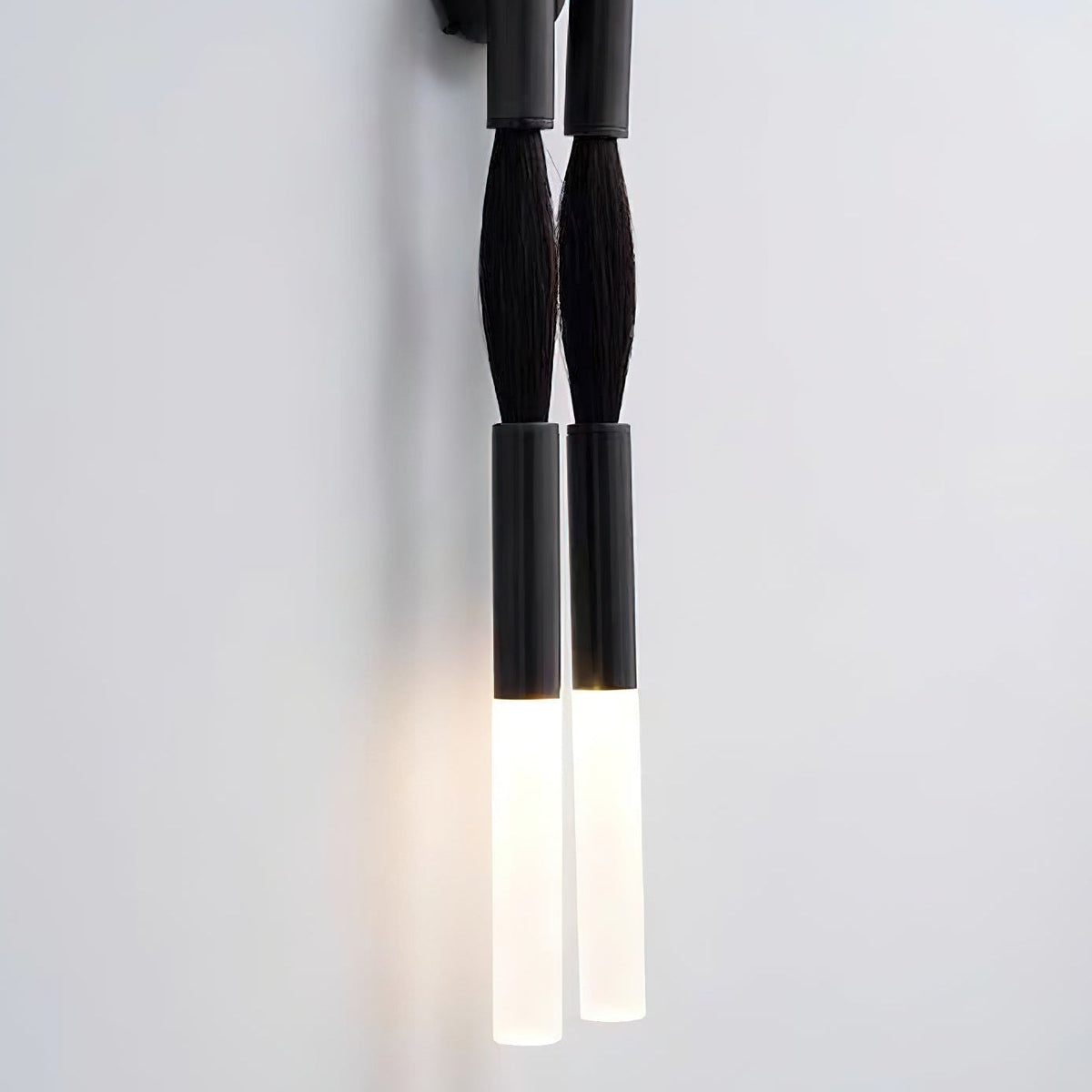 Armand Wall Lamp Horsehair Glass Brass