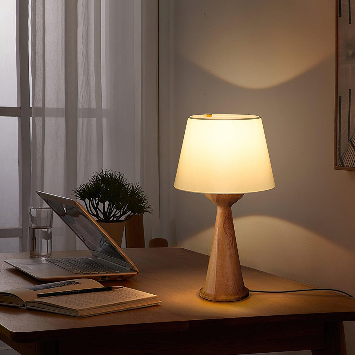 Tempo Vintage Wood Table Lamp