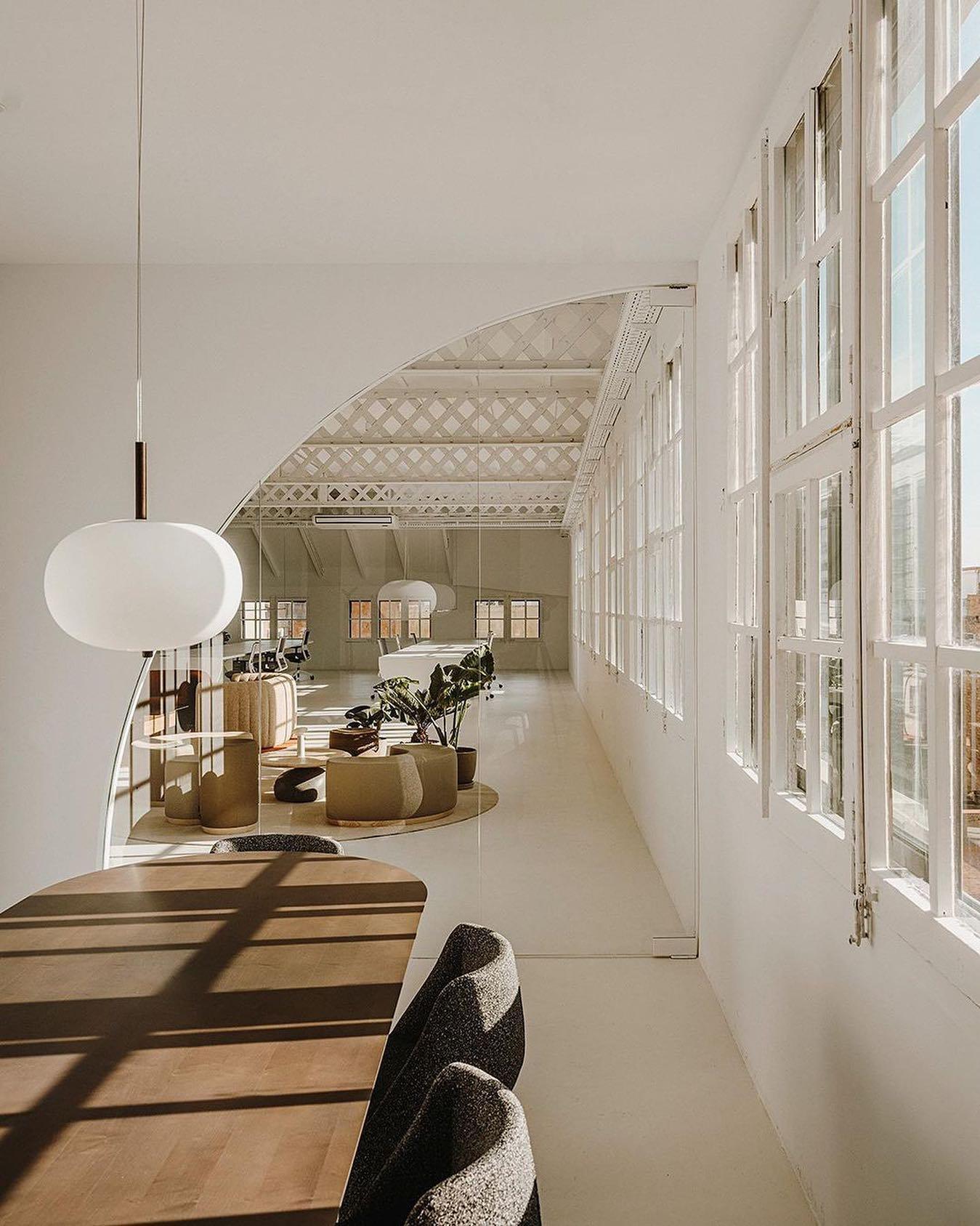 Duality Modern Glass Pendant Light