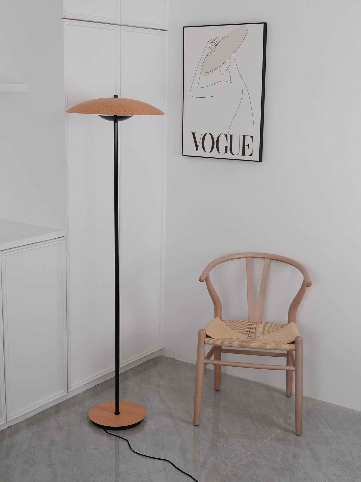 Ferinira Aluminum Minimalist Floor Lamp