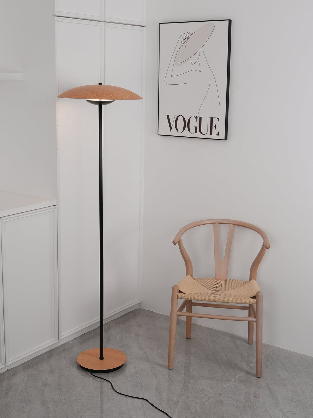 Ferinira Aluminum Minimalist Floor Lamp