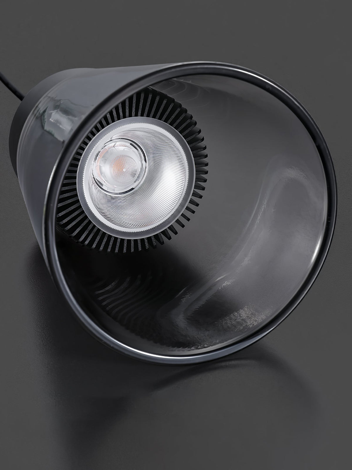 Nild Aluminum Classic Pendant Light