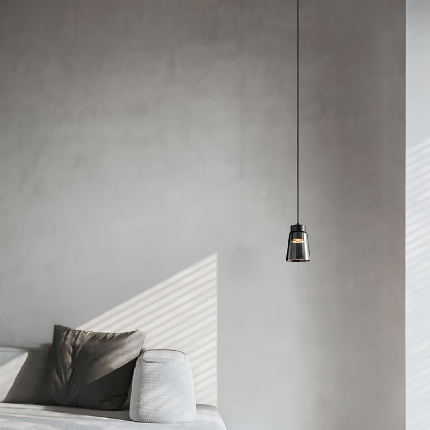 Nild Aluminum Classic Pendant Light