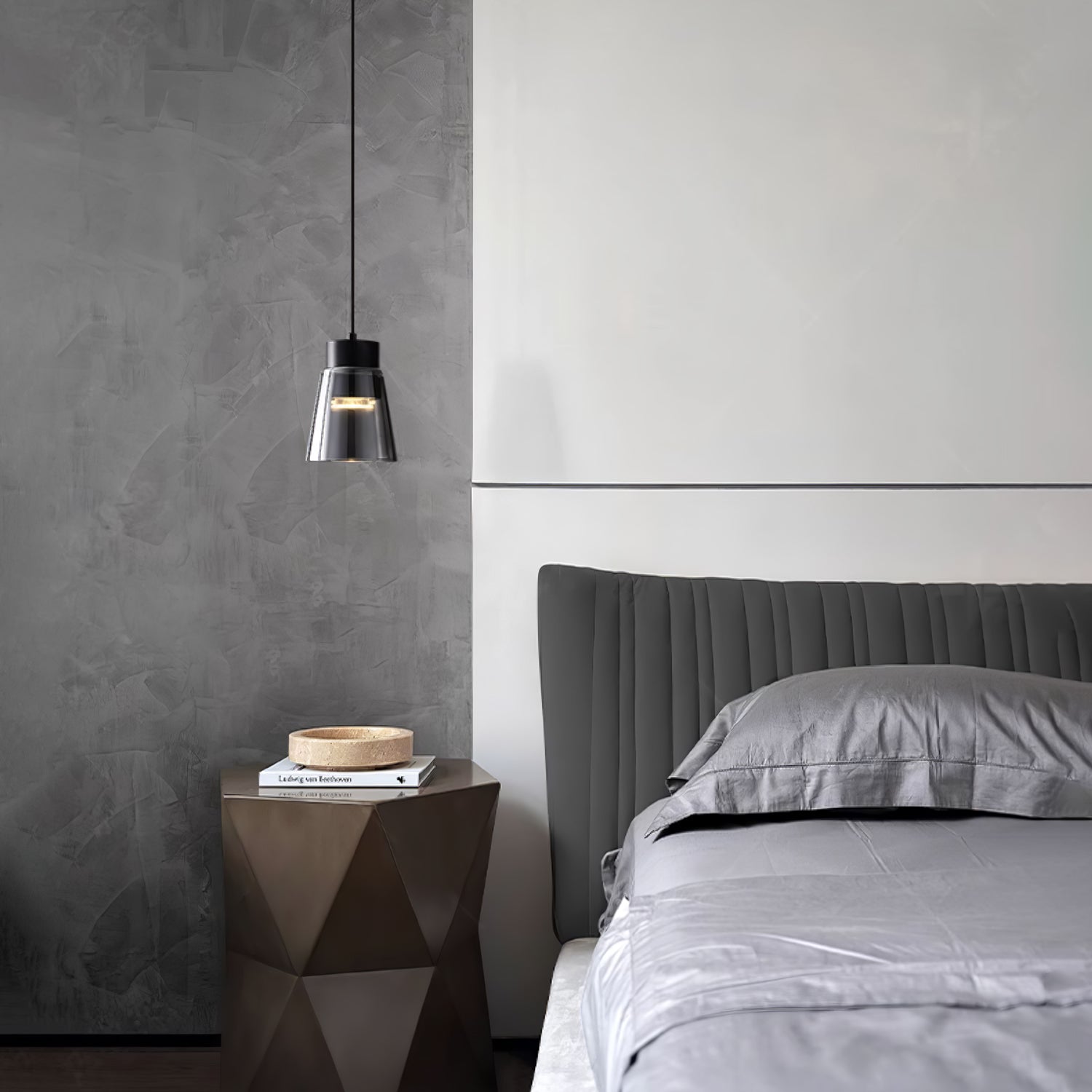 Nild Aluminum Classic Pendant Light