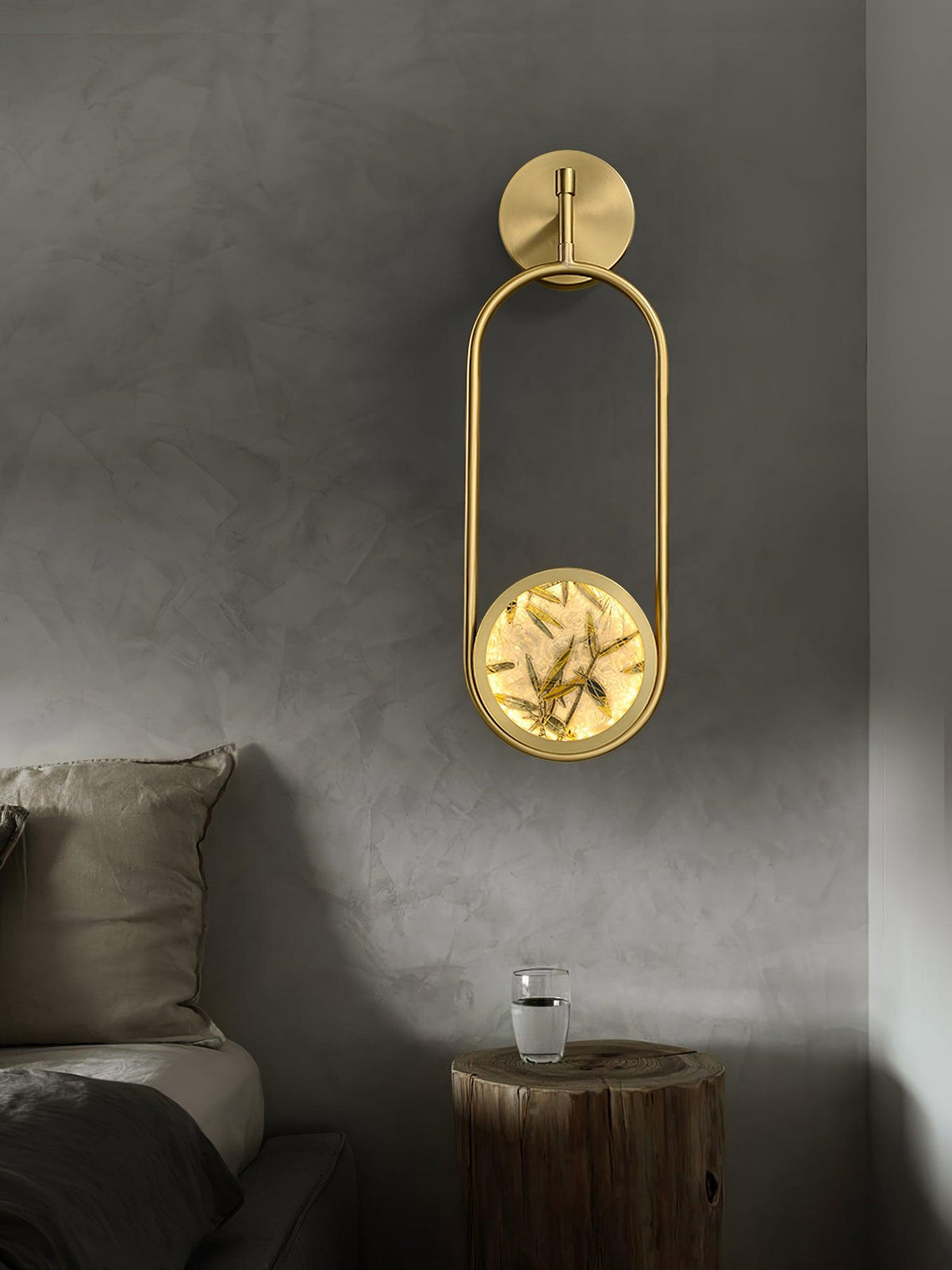 Casaraine Luxe Brass Wall Light