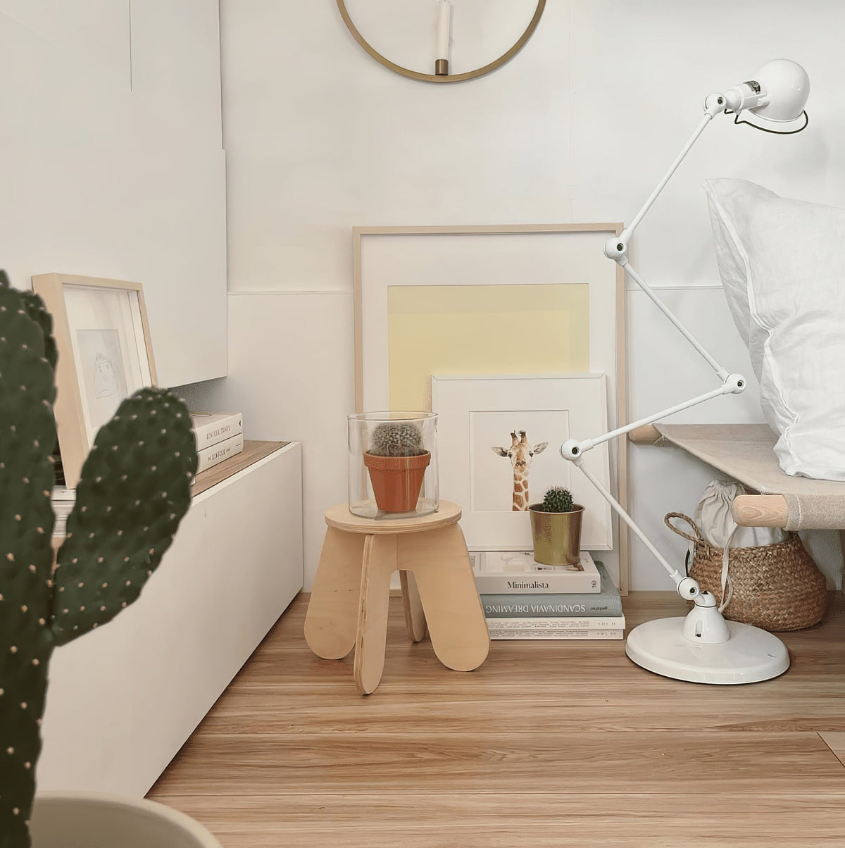 Orelalise Floor Lamp
