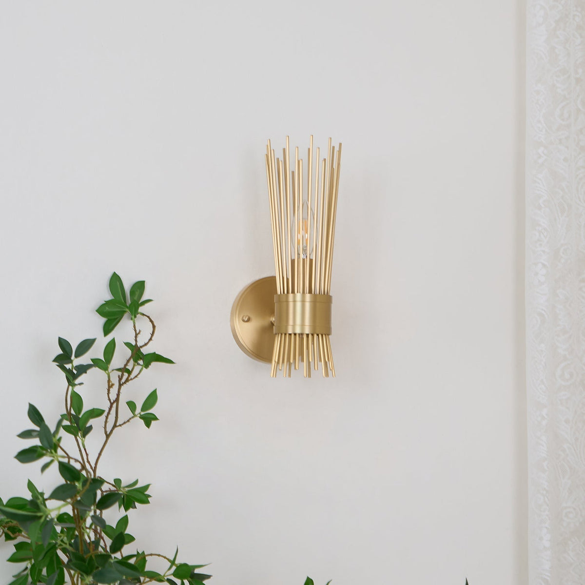 Thresher Postmodern Luxury Candle Brass Wall Light