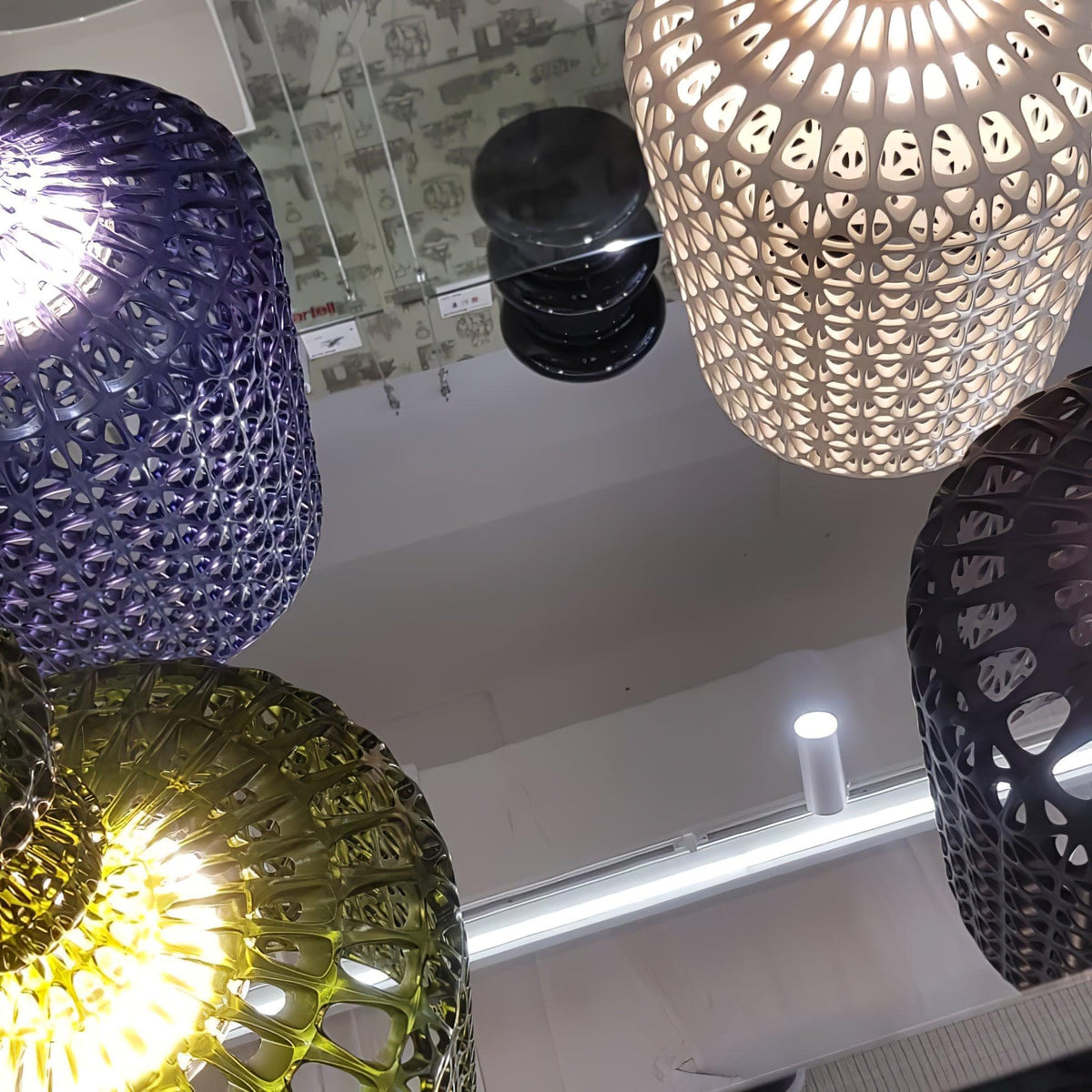 Avnoran Premium Nordic Art Plastic Pendant Lamp