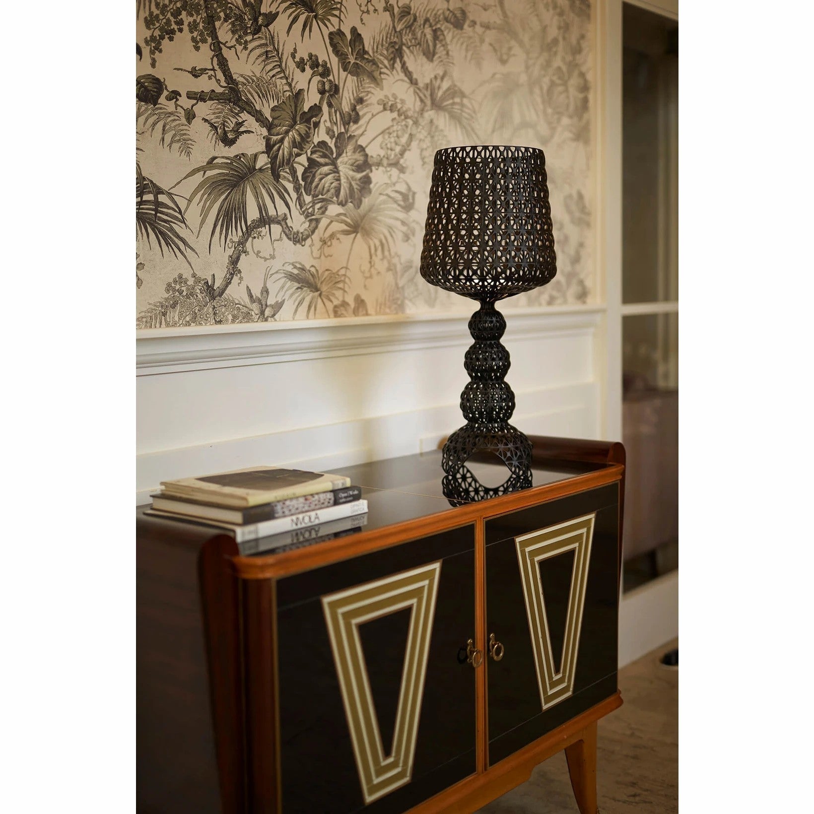 Lilah Acrylic Luxury Table Lamp