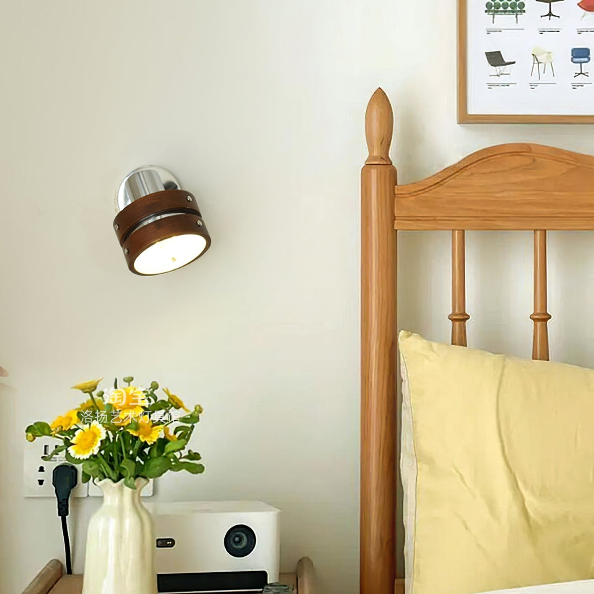 Avenor Premium Nordic Art Walnut Wall Lamp