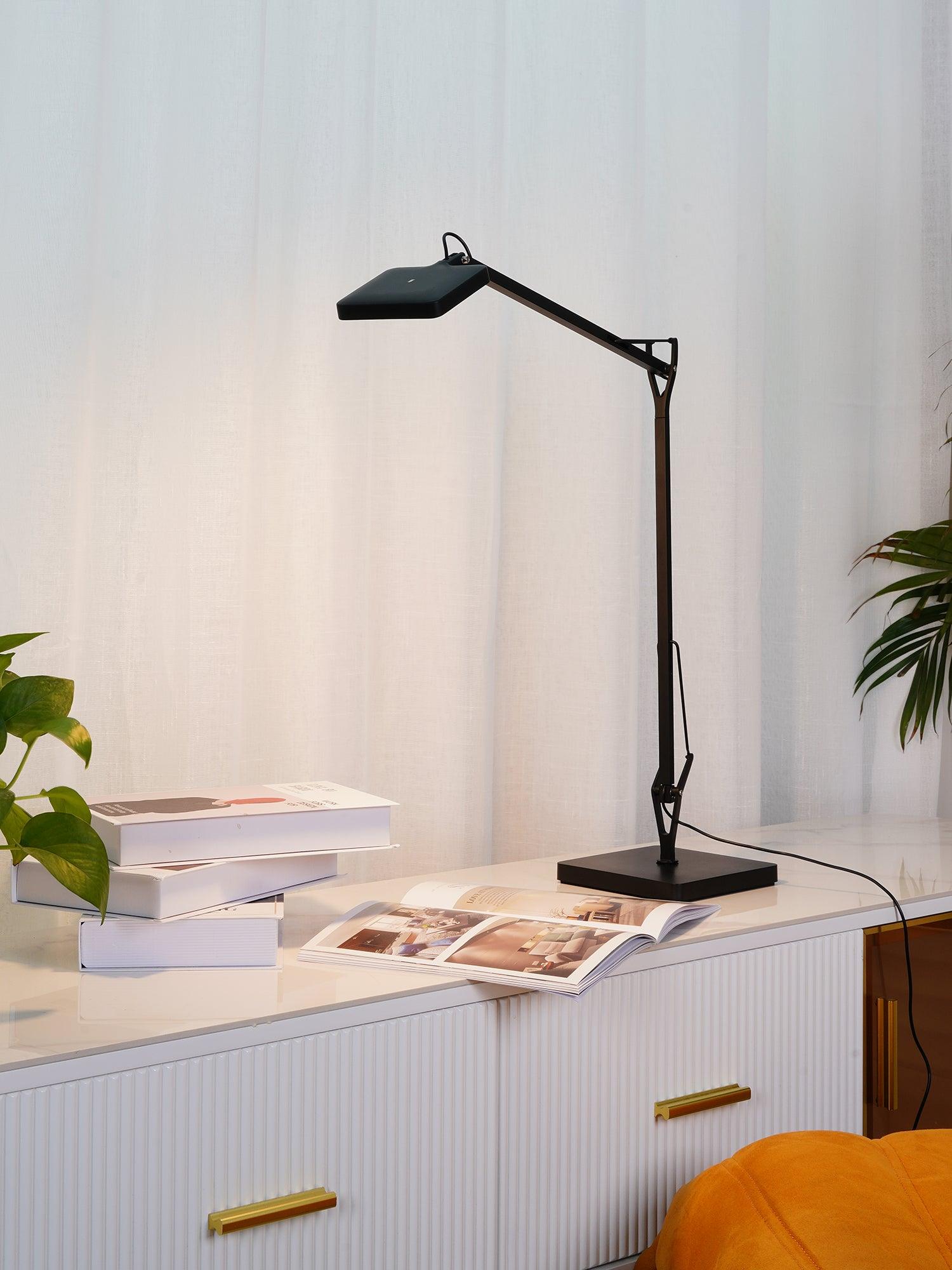 Tevenu Aluminum Industrial Table Lamp