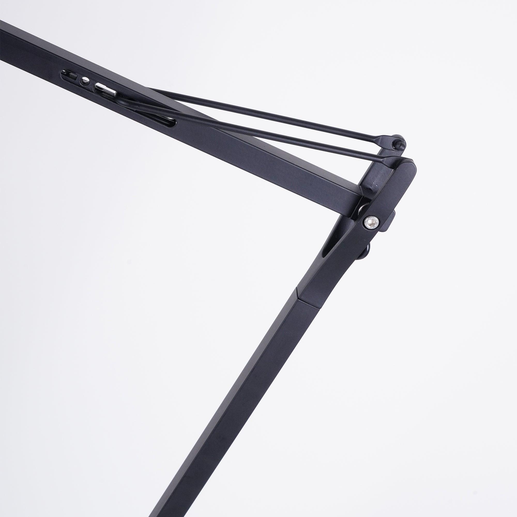 Tevenu Aluminum Industrial Table Lamp