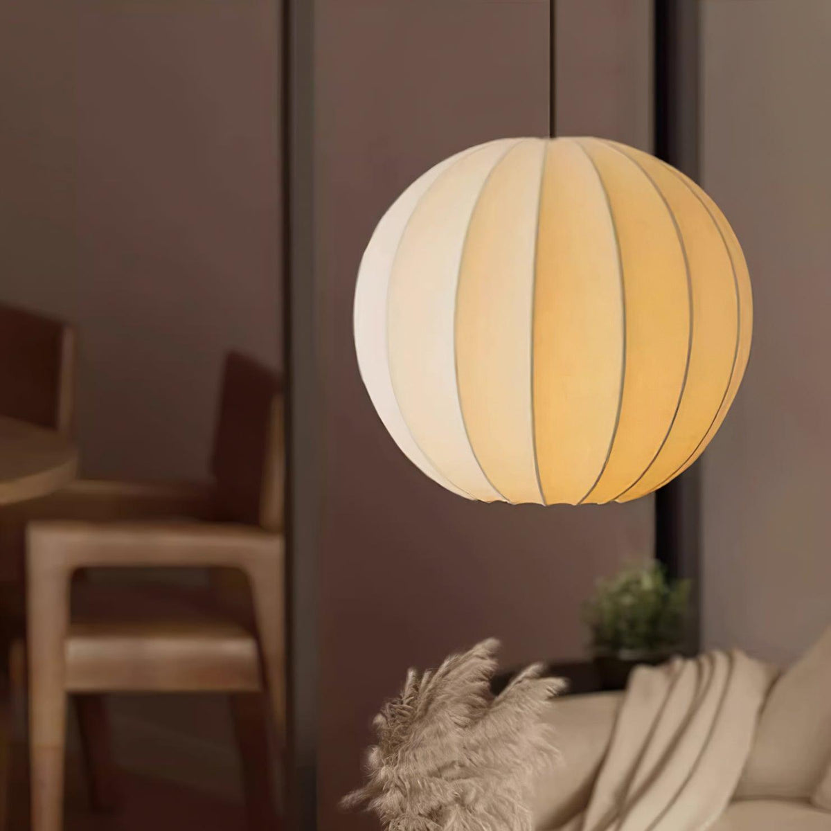 Elaireria Silk Scandinavian Pendant Lamp