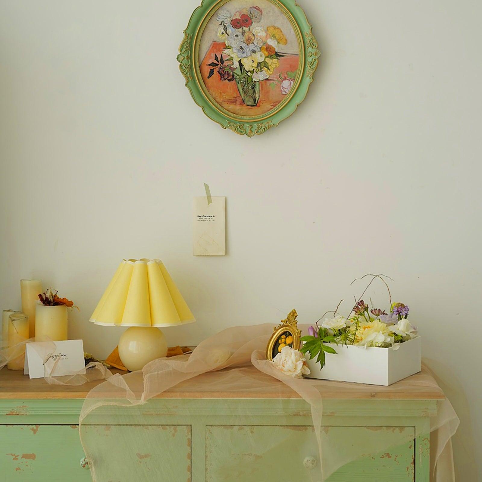 Nirixon Fabric Whimsical Table Lamp