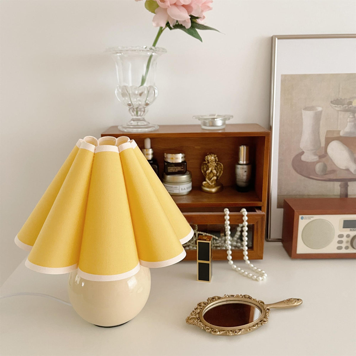 Nirixon Fabric Whimsical Table Lamp