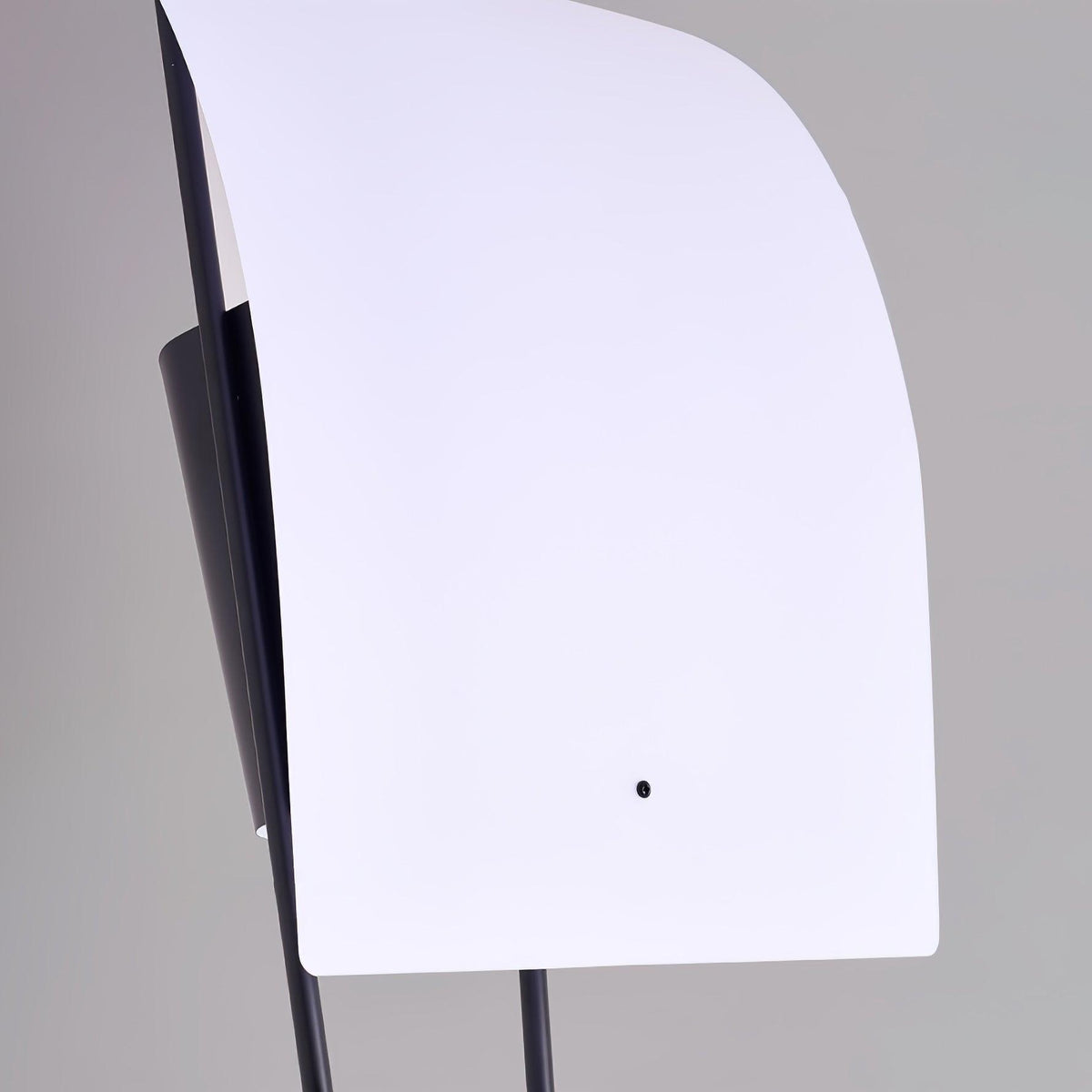 Ulvynil Minimalist Floor Lamp