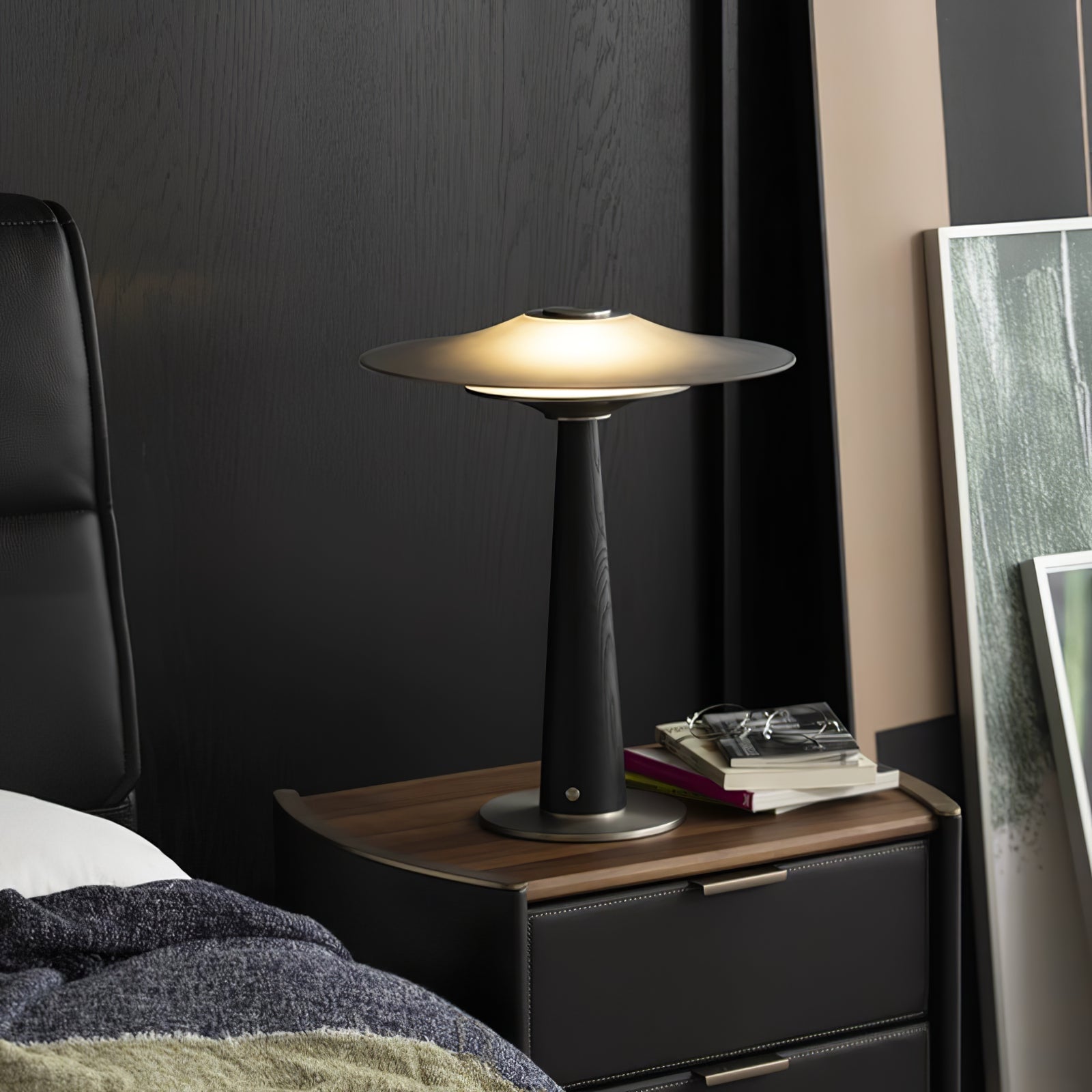 Cecilia Modern Table Lamp