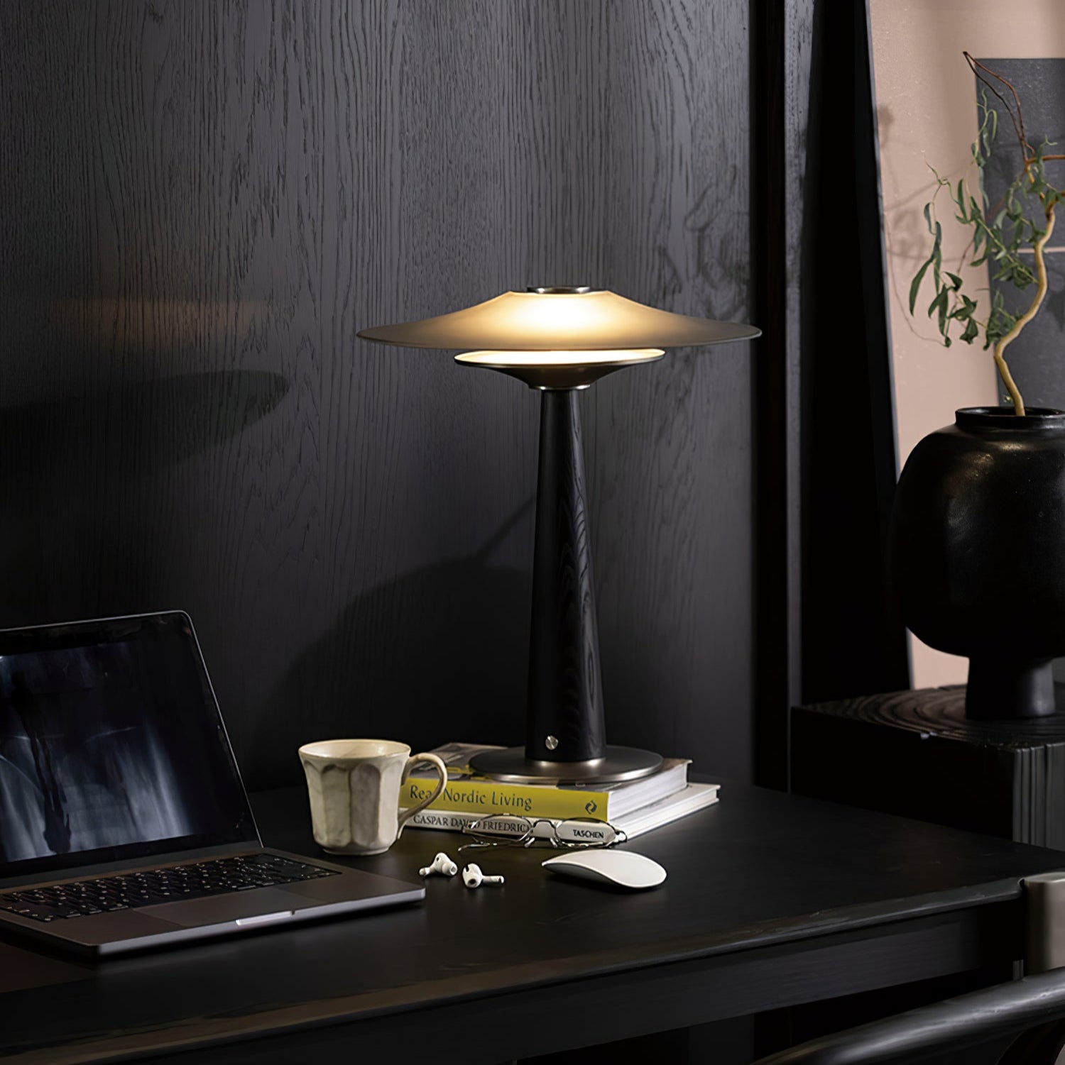 Cecilia Modern Table Lamp