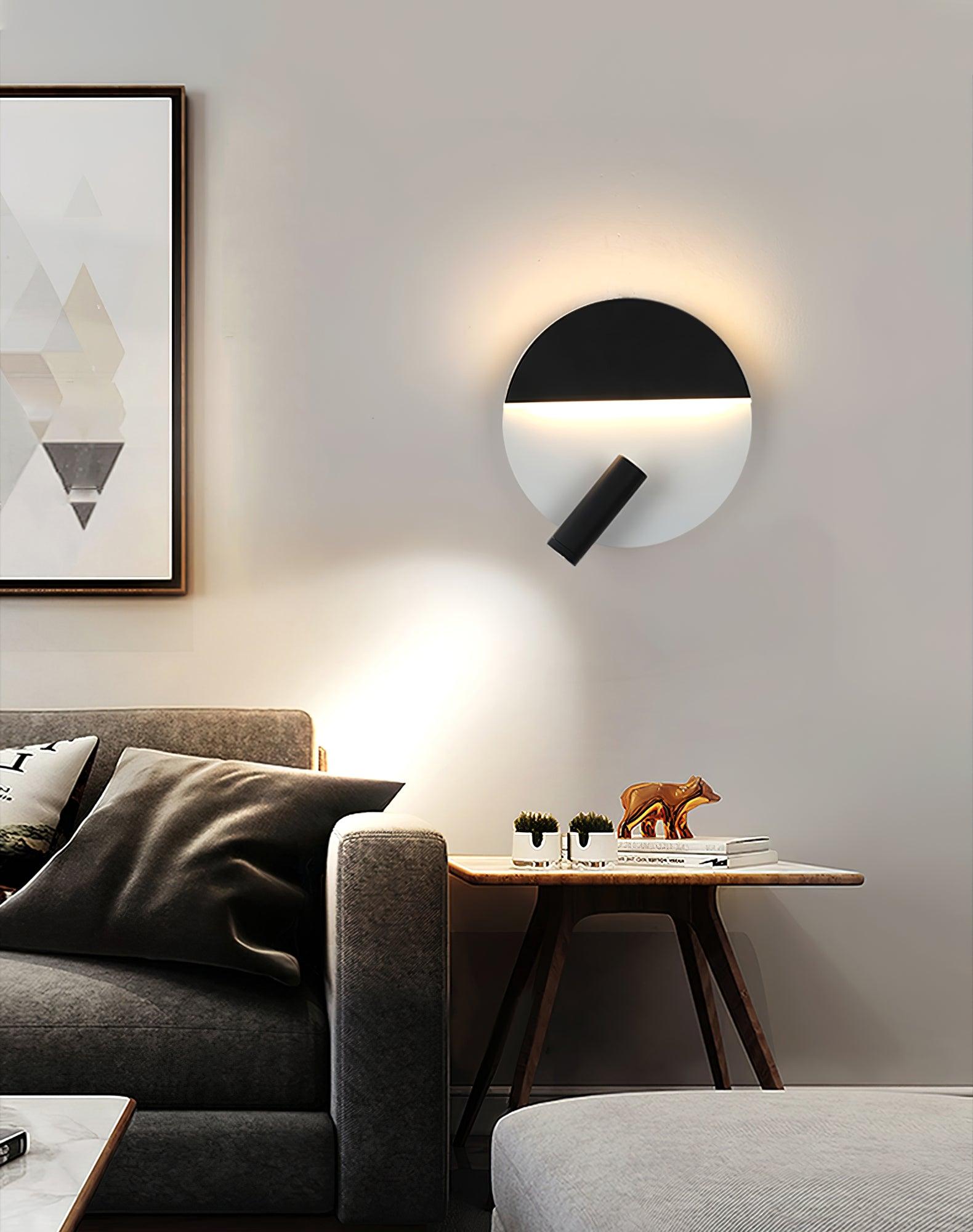 Aurnorir Wall Light