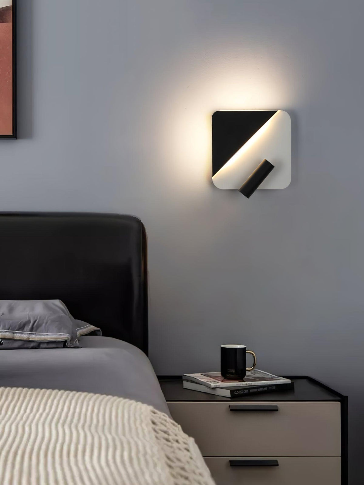 Aurnorir Wall Light