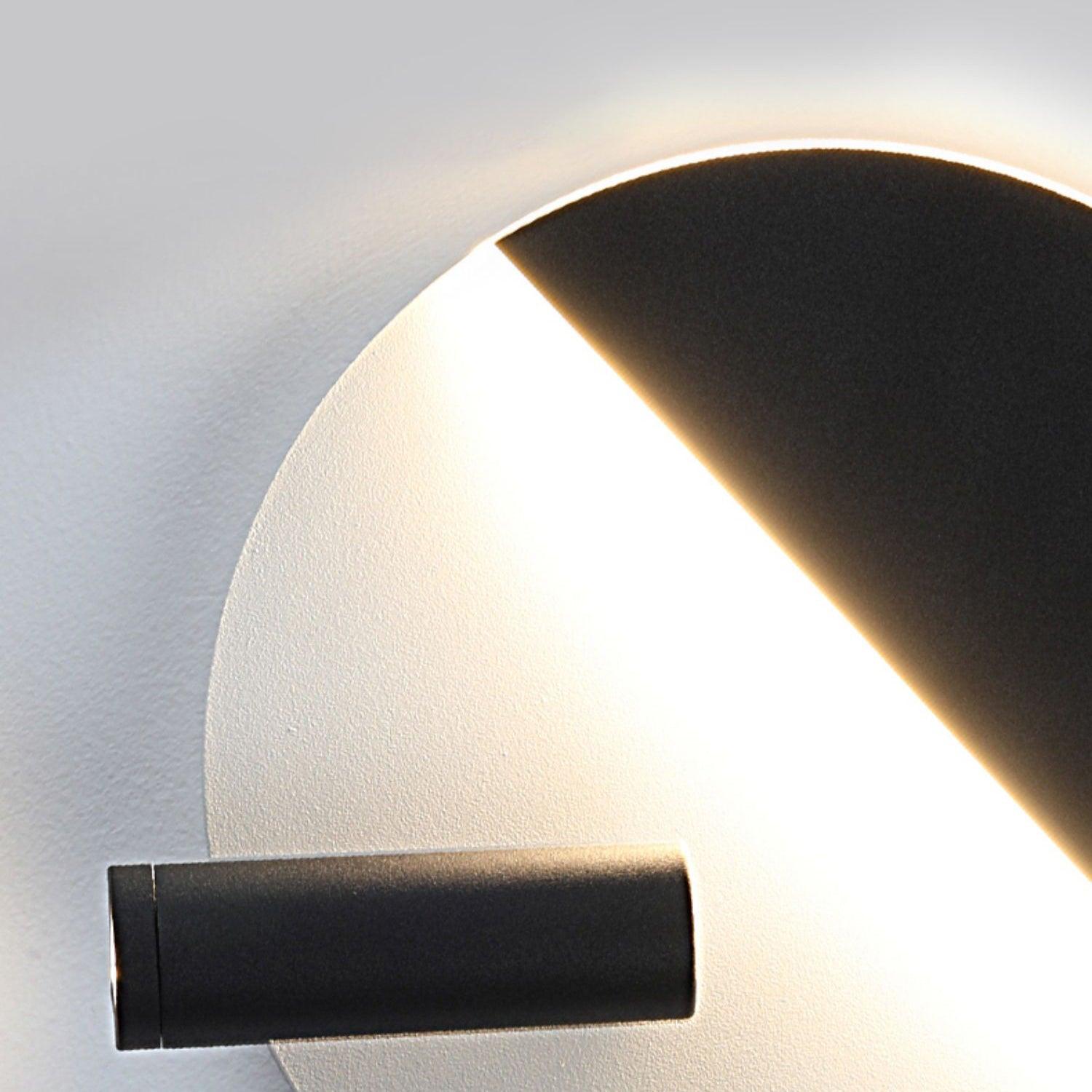 Aurnorir Wall Light