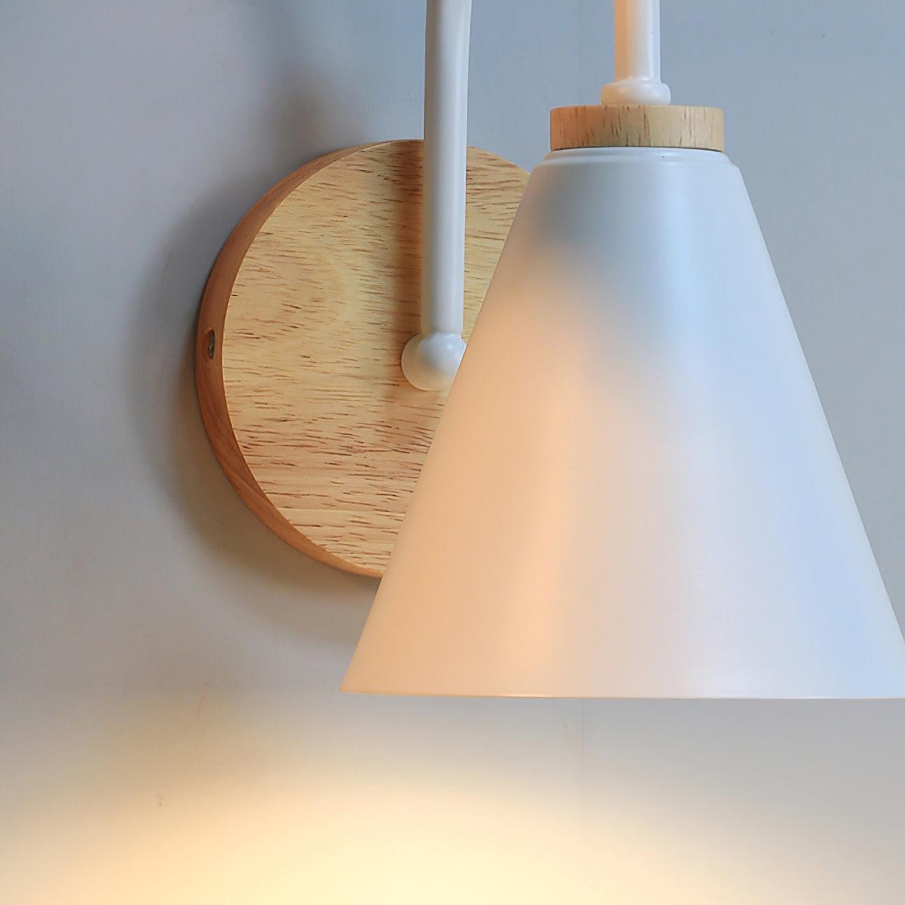 Rinorielle Unique Classic Wooden Wall Lamp