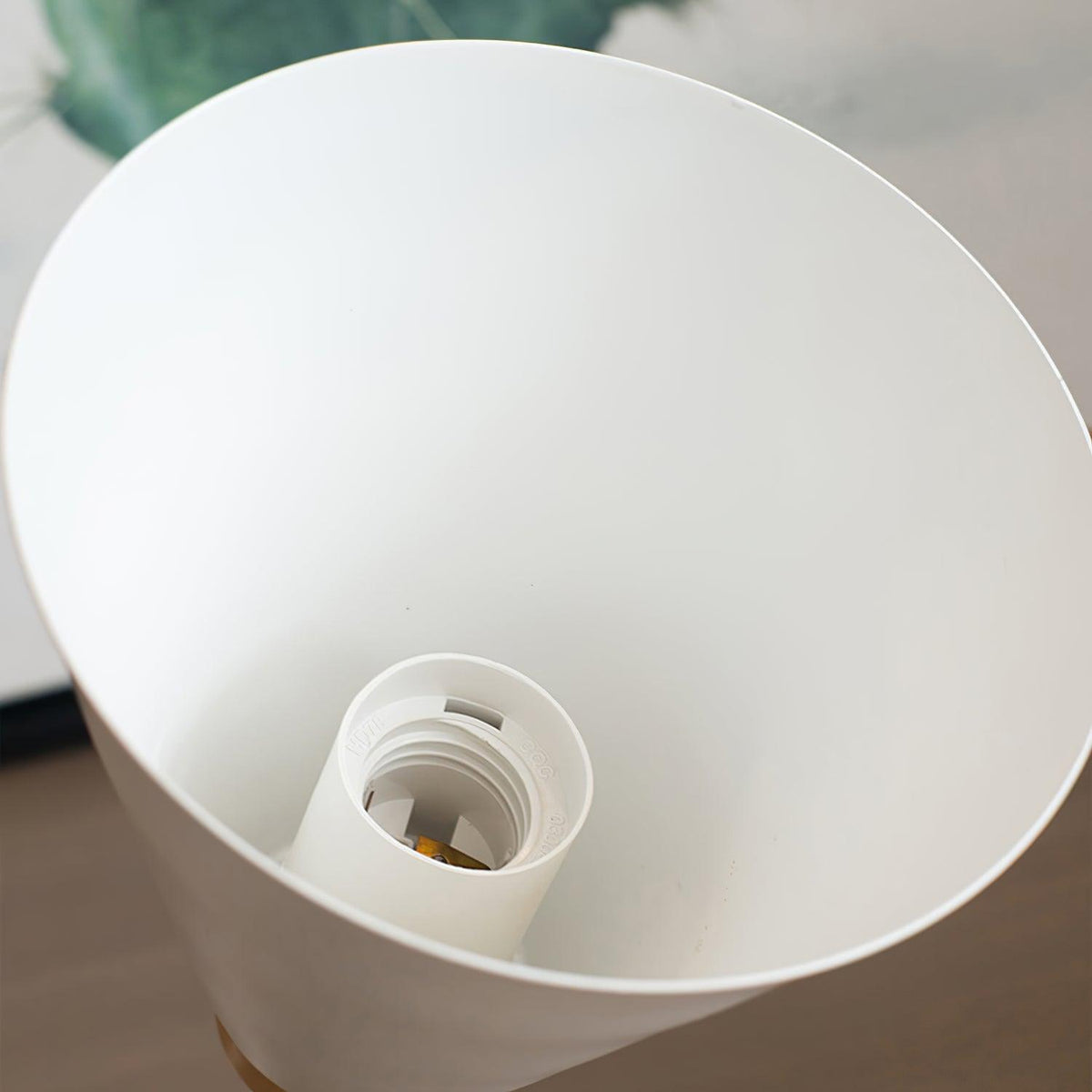 Rinorielle Unique Classic Wooden Wall Lamp