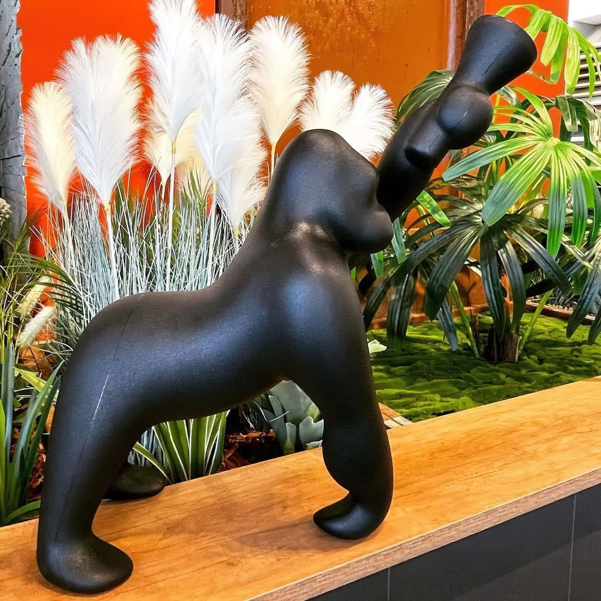 Zasolil Artistic Resin Gorilla Floor Lamp