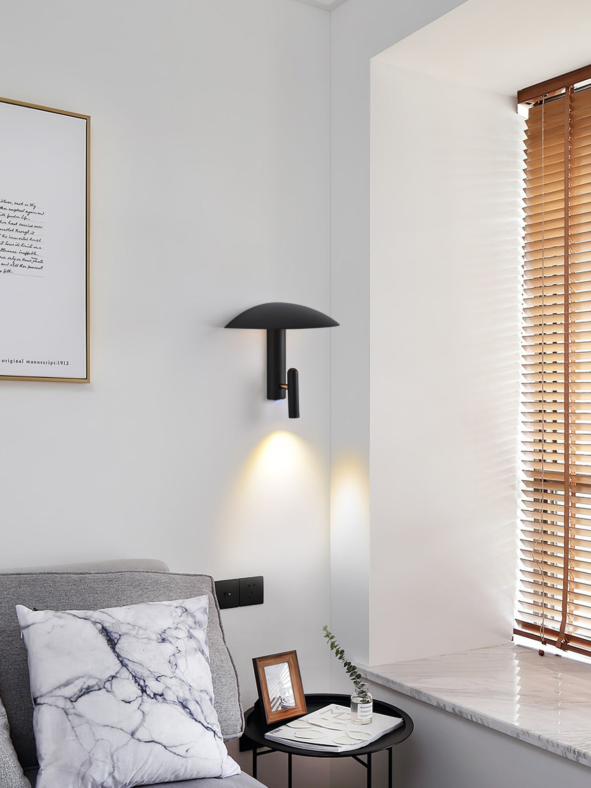 Seloza Modern Minimalist Wall Lamp