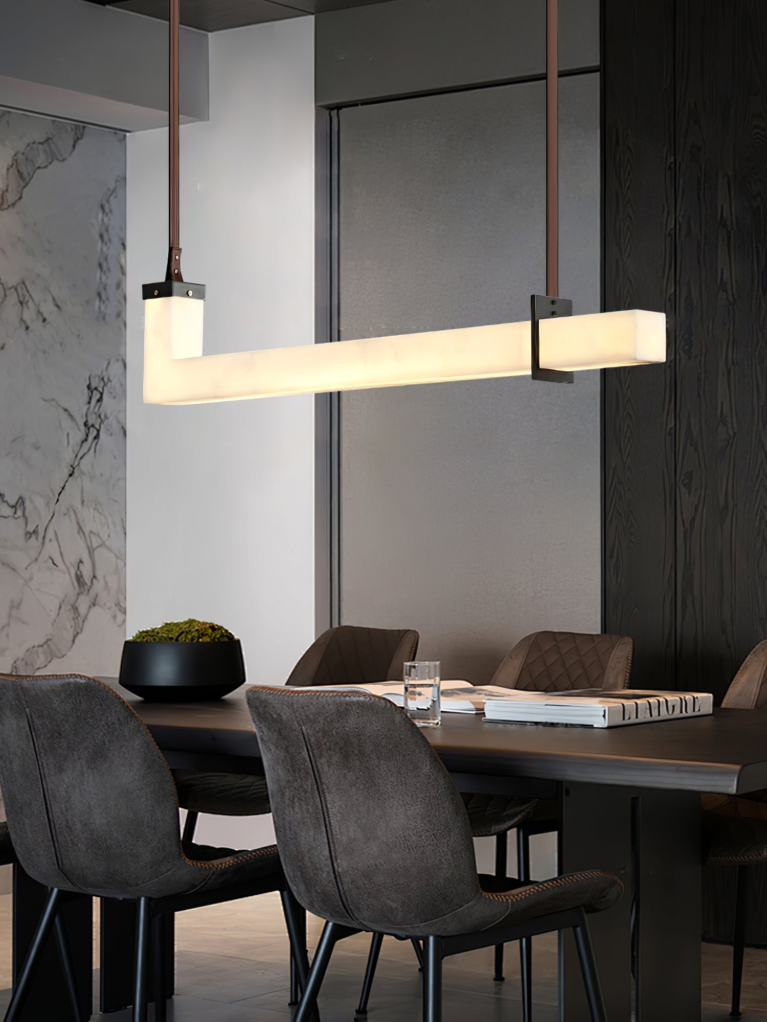 Nivienne Linear Alabaster Pendant Light