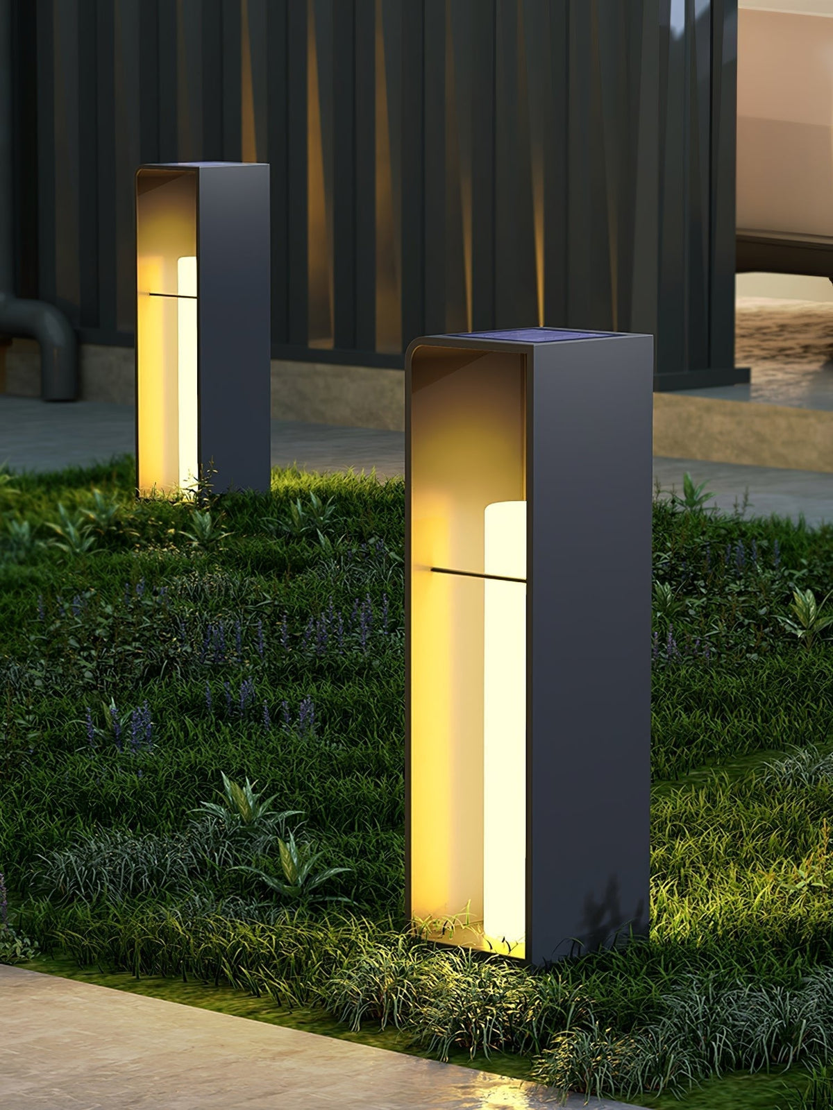 Reninian Minimalist Outdoor Light