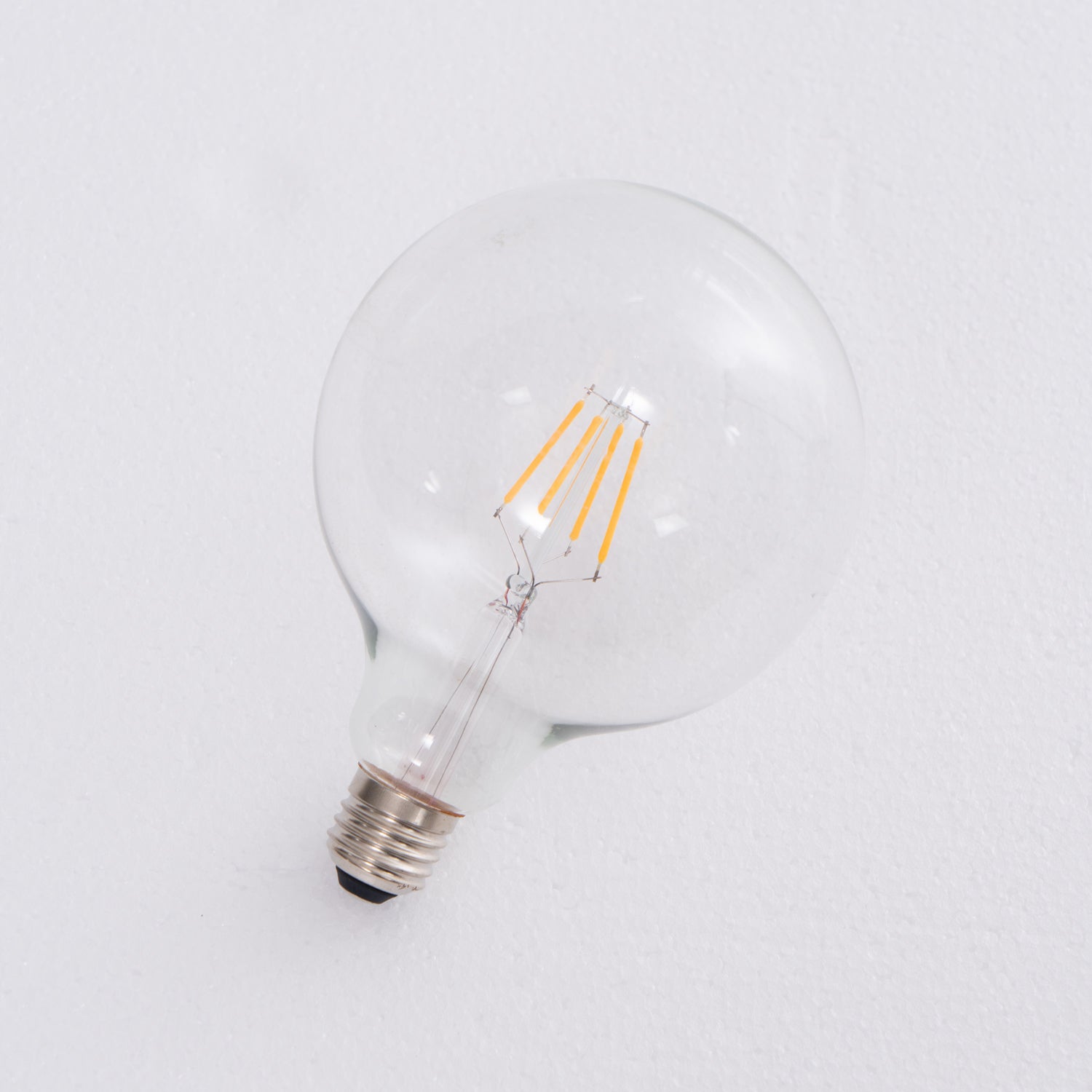 Lumeaya LED E27 or E26 Light Bulb